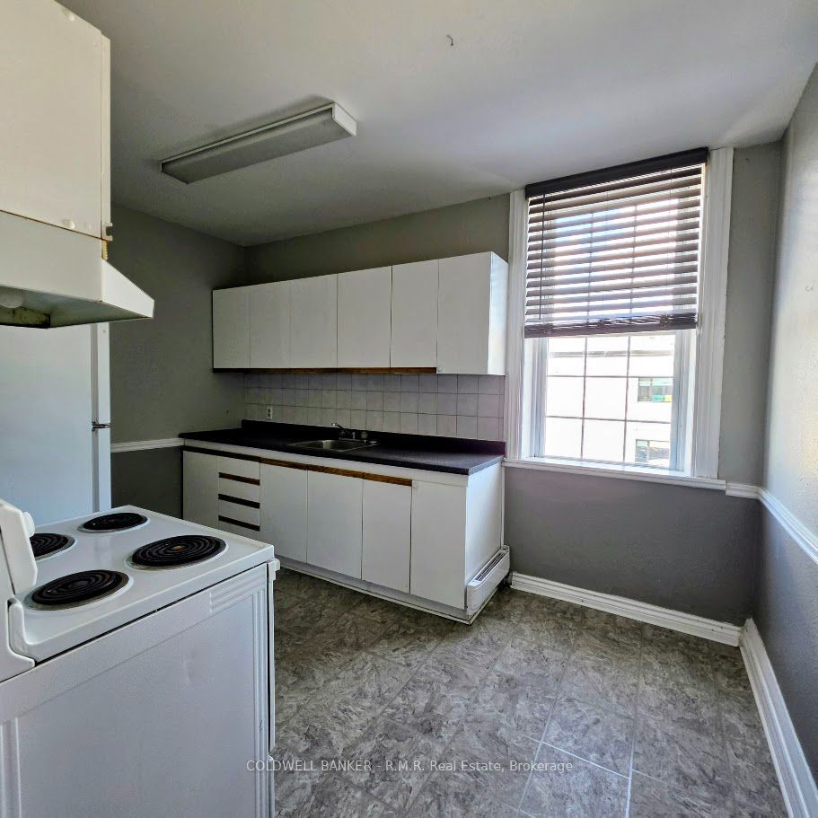47 William Street N 4, Kawartha Lakes, ON K9V 3Z9