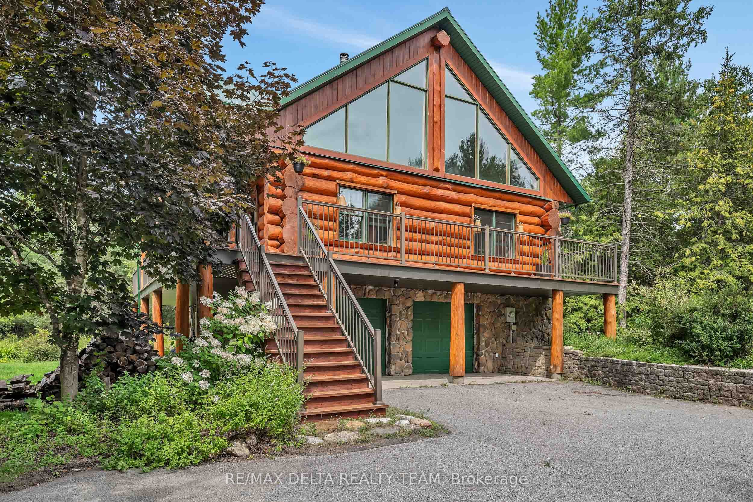 107 Corkery Woods Drive, Carp - Huntley Ward, ON K0A 1L0 photo 2