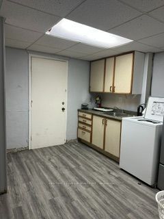 45 Poplar Crescent Basement, Welland, ON L3C 6W2 photo 3