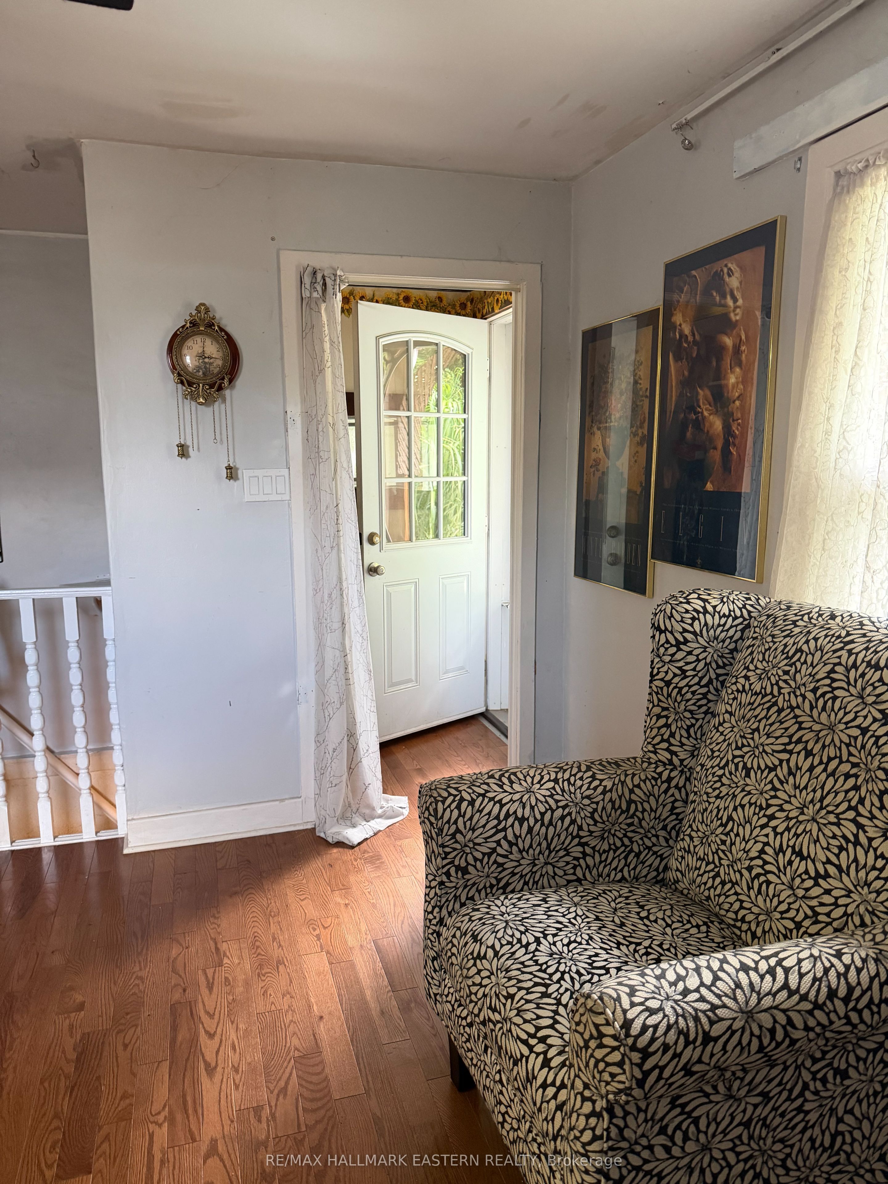 413 Bellevue Street, Peterborough, ON K9H 5G5 photo 4