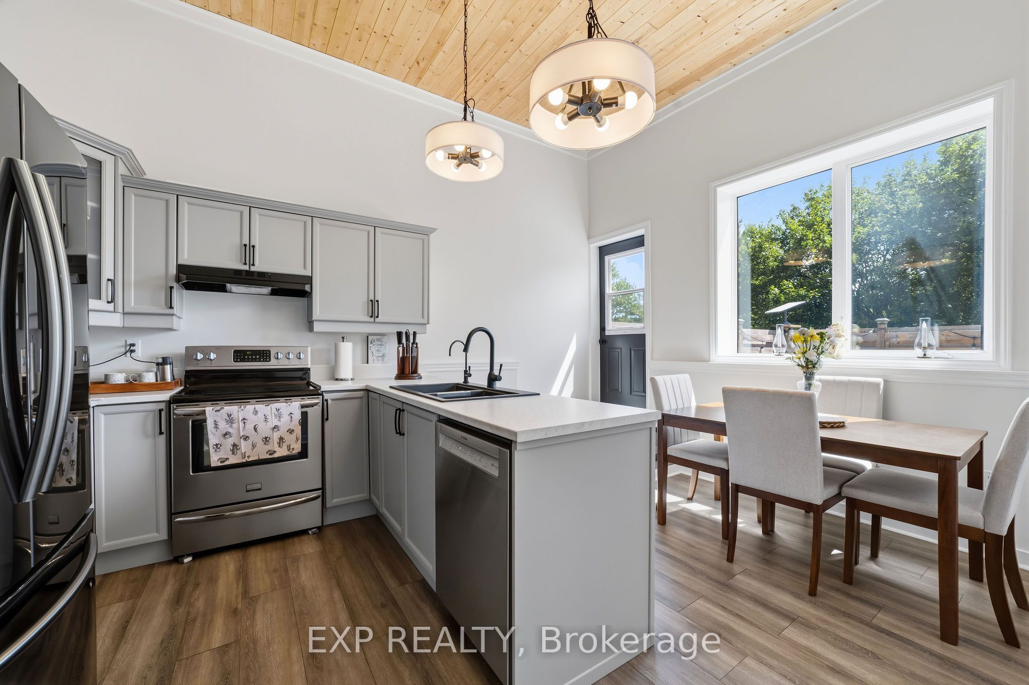 51181 Broadway Street, Malahide, ON N0L 2J0 photo 5