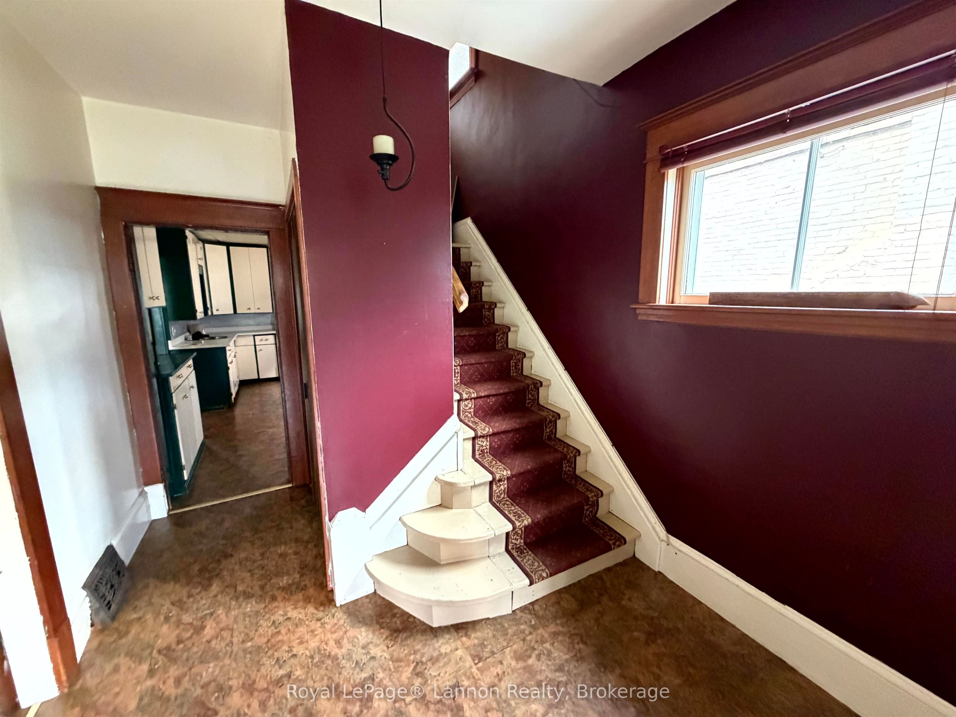 207 Norah Street S, Thunder Bay, ON P7E 1N5 photo 5