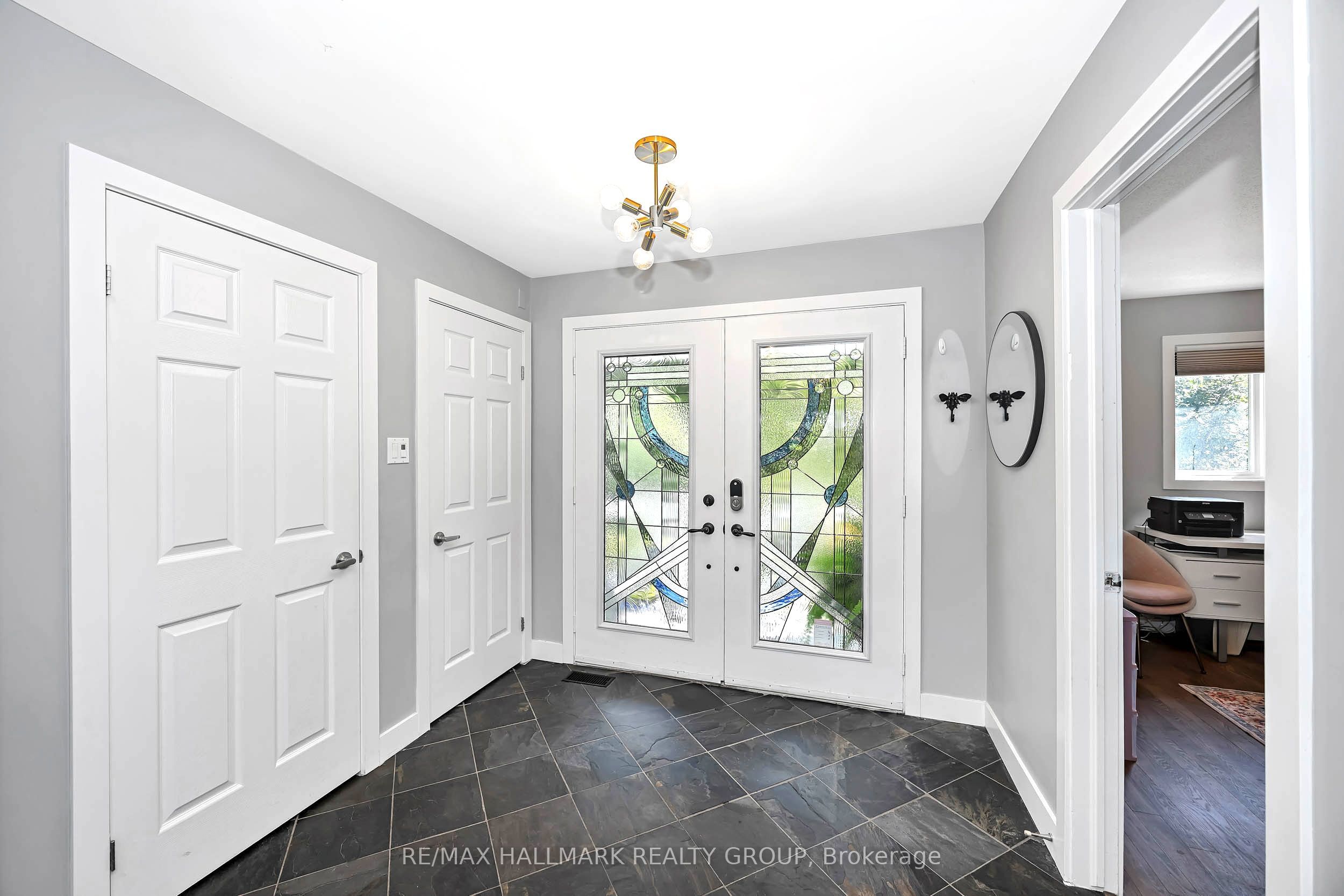 1370 River Road, Manotick - Kars - Rideau Twp and Area, ON K4M 1B4 photo 5