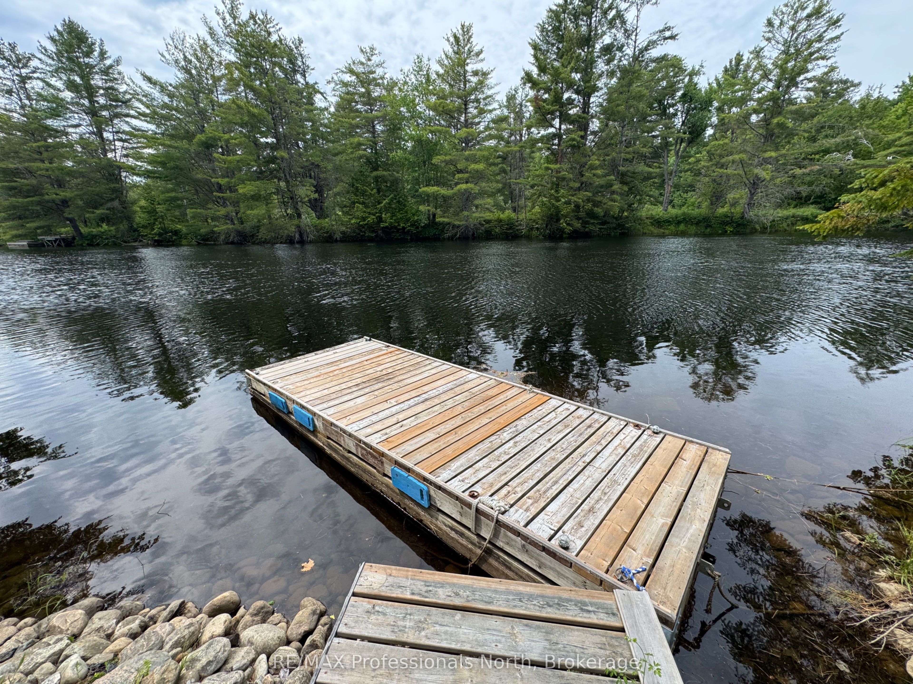1090 River Haven Road, Bracebridge, ON P1L 1X1 photo 2