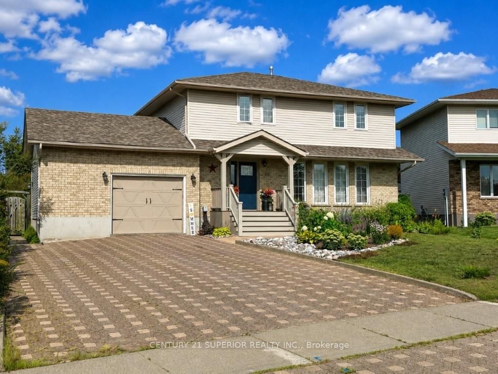108 Flamingo Drive, Thunder Bay, ON P7B 6K1 photo 2