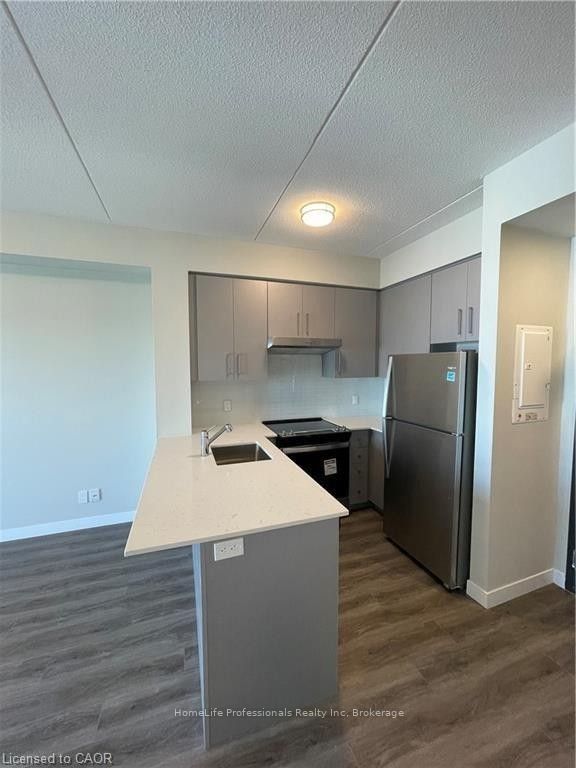 15 Queen Street S 1410, Hamilton, ON L8P 3R6 photo 4