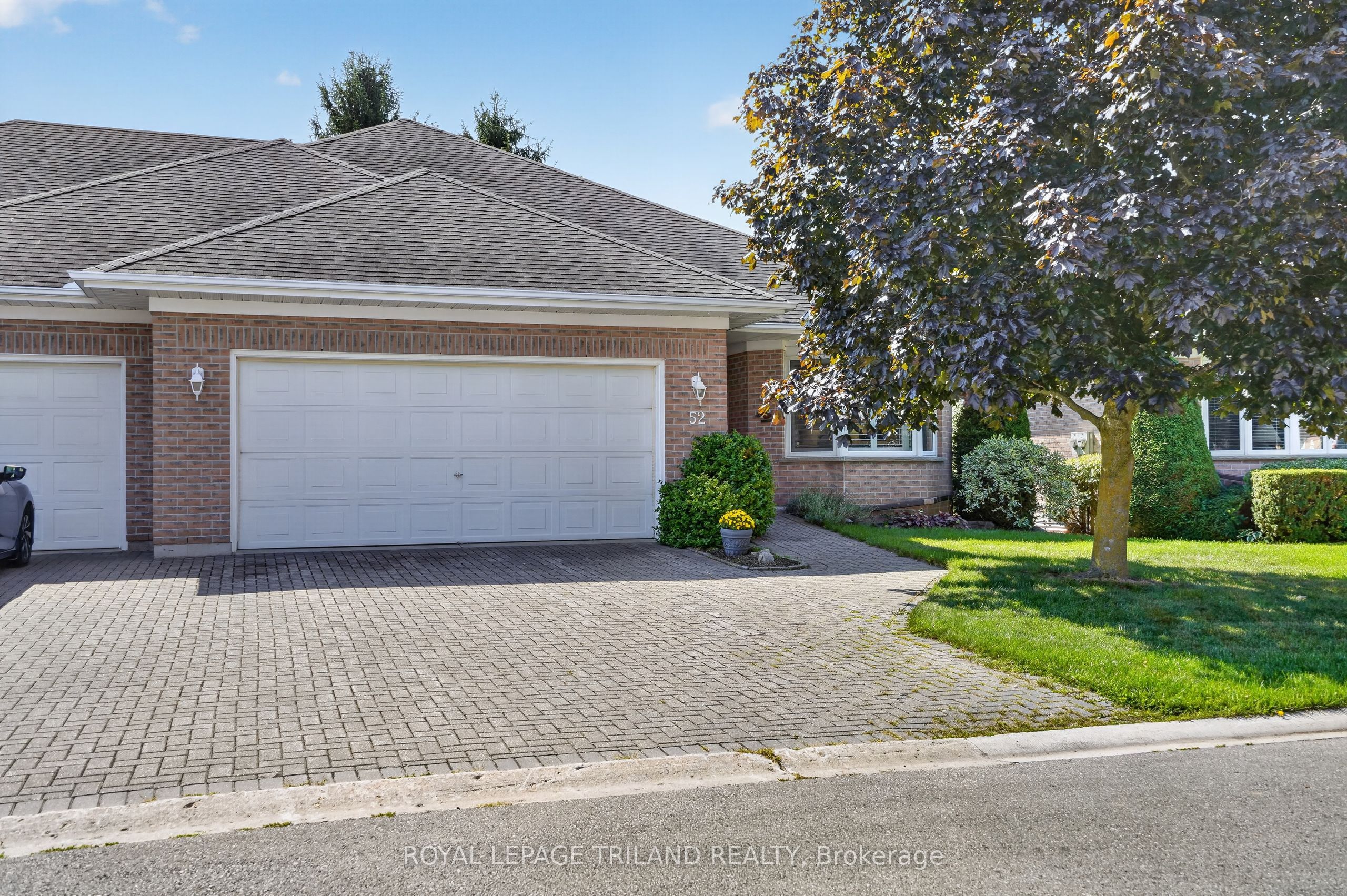 52 Ilderbrook Circle, Middlesex Centre, ON N0M 2A0