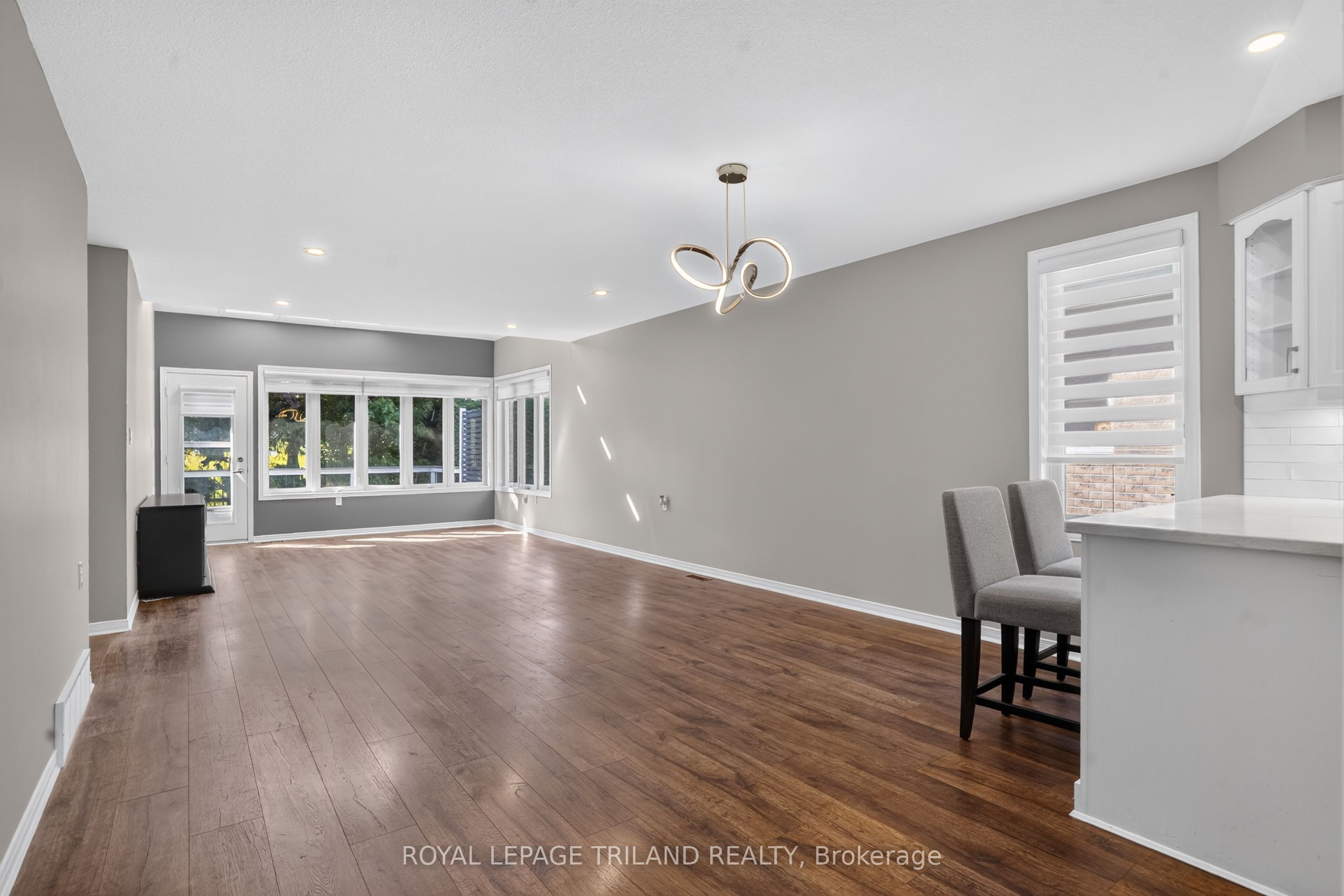 52 Ilderbrook Circle, Middlesex Centre, ON N0M 2A0 photo 4