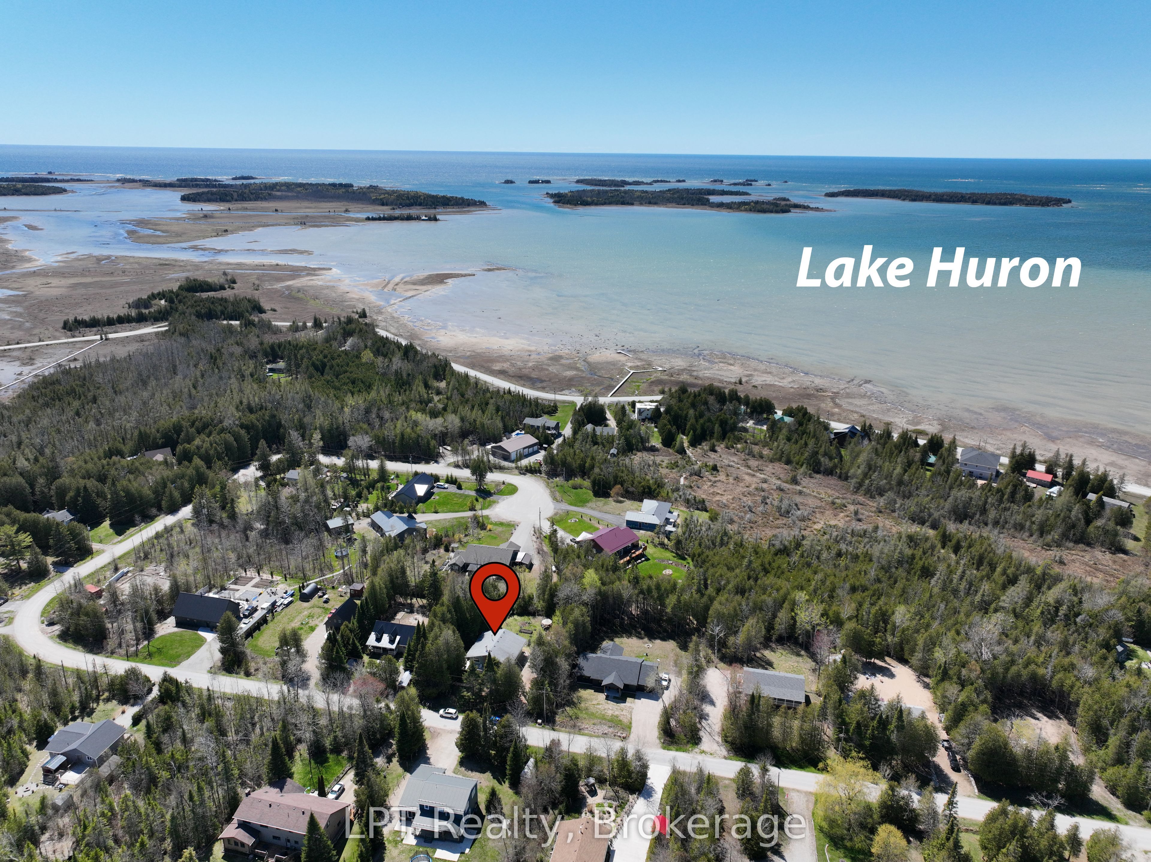 42 William Court, South Bruce Peninsula, ON N0H 2T0 photo 2