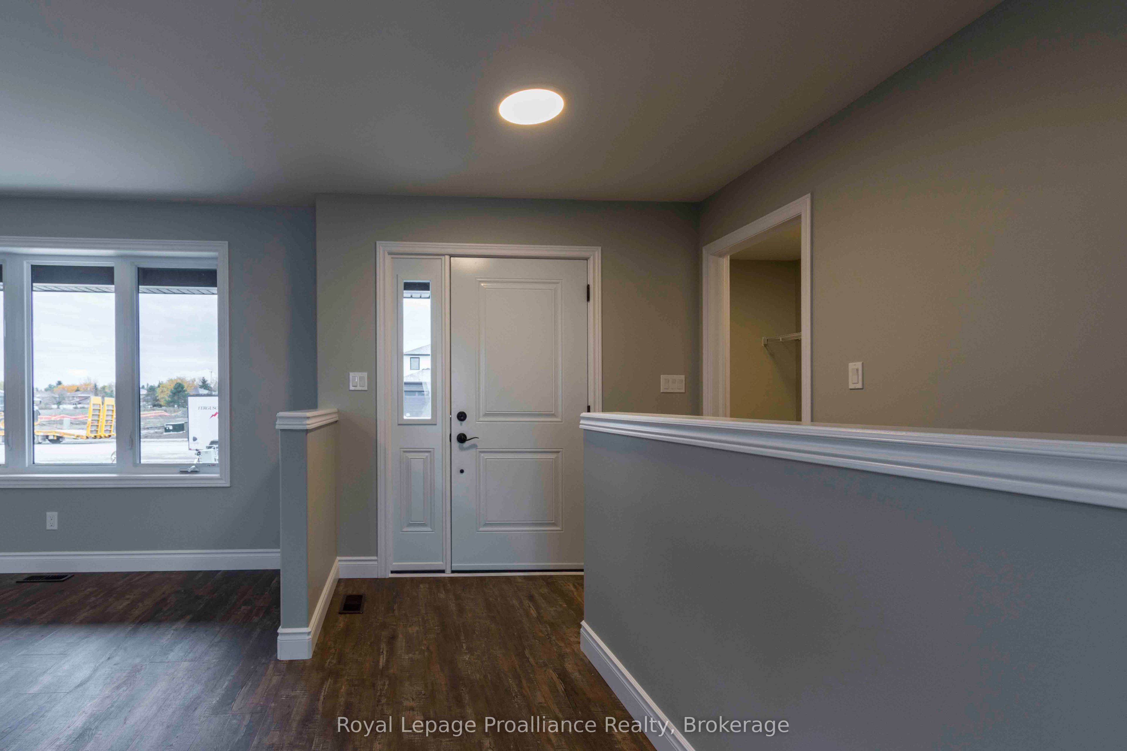 149 Sienna Avenue A, Belleville, ON K8P 0J5 photo 3