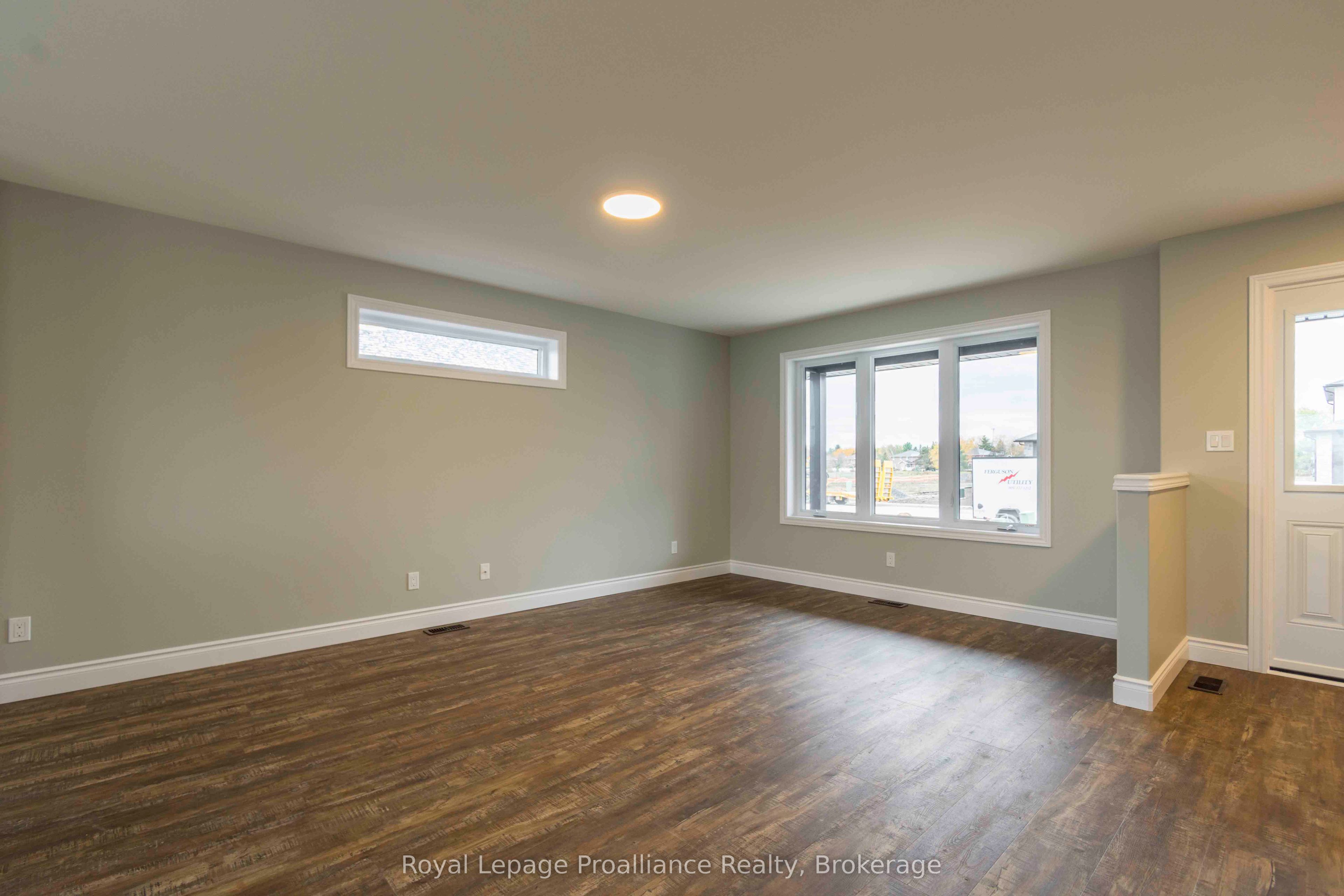 149 Sienna Avenue A, Belleville, ON K8P 0J5 photo 4