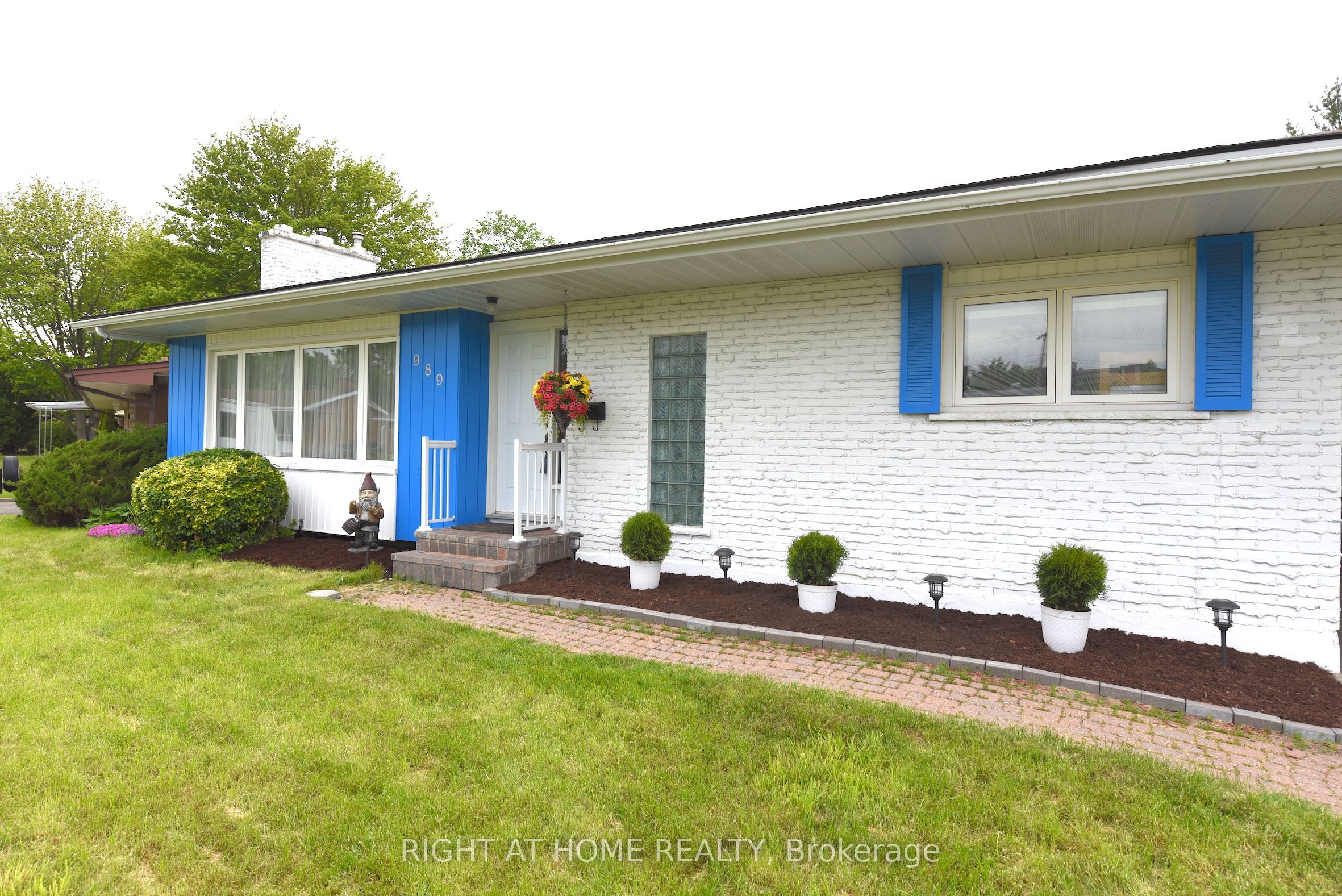 989 GOREN Avenue, Elmvale Acres and Area, ON K1G 2T8 photo 4