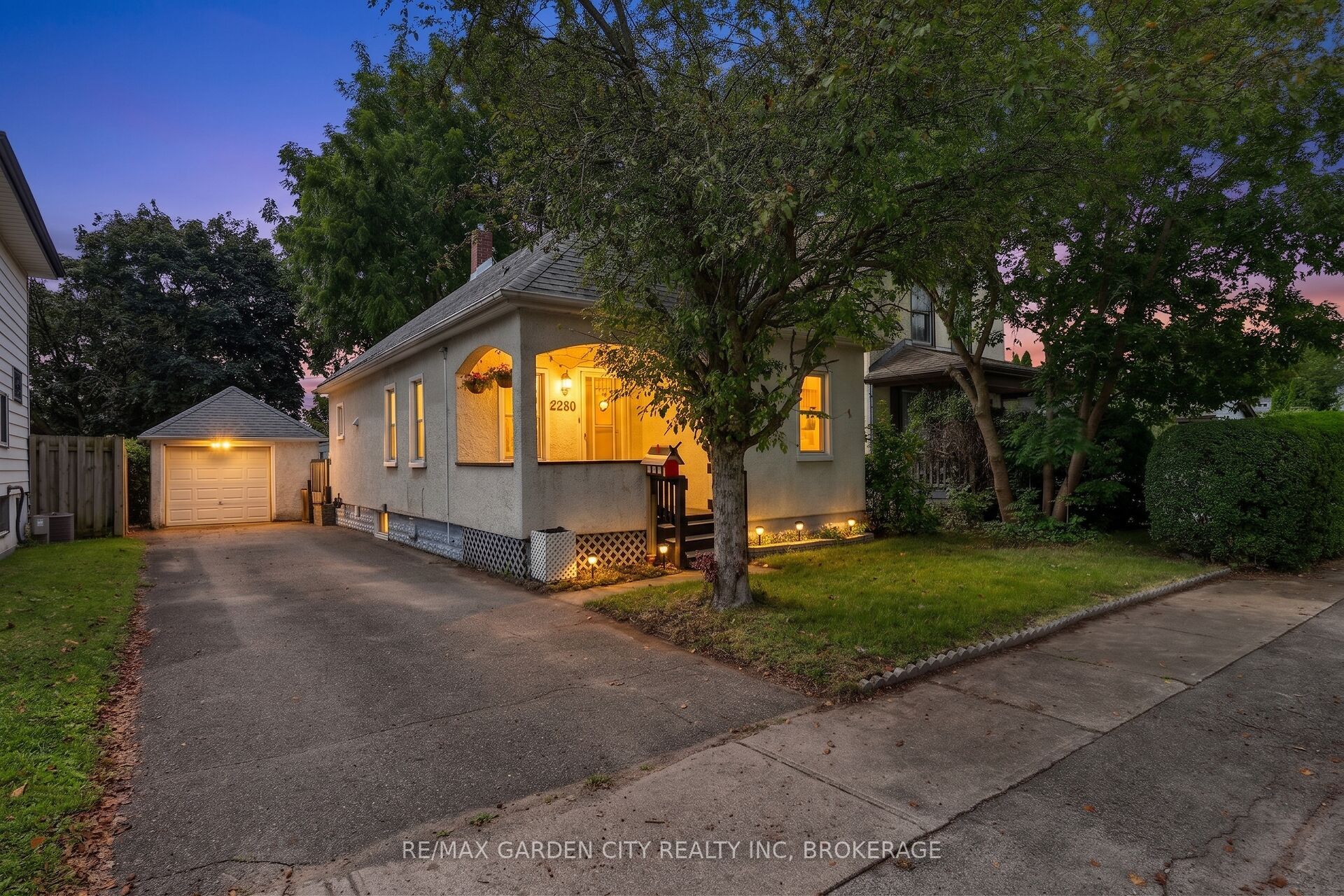 6280 Taylor Street, Niagara Falls, ON L2G 2G1