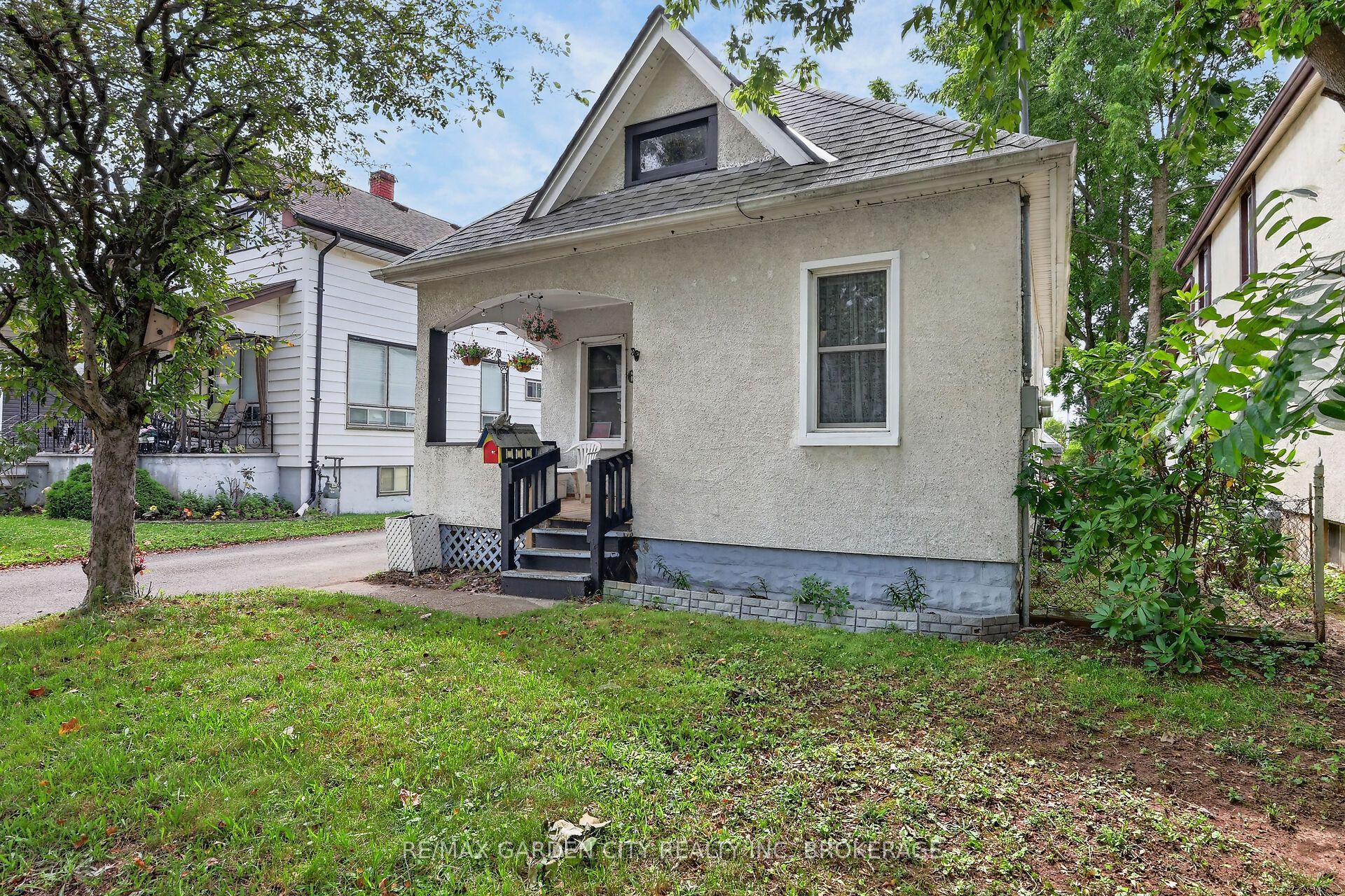 6280 Taylor Street, Niagara Falls, ON L2G 2G1 photo 3