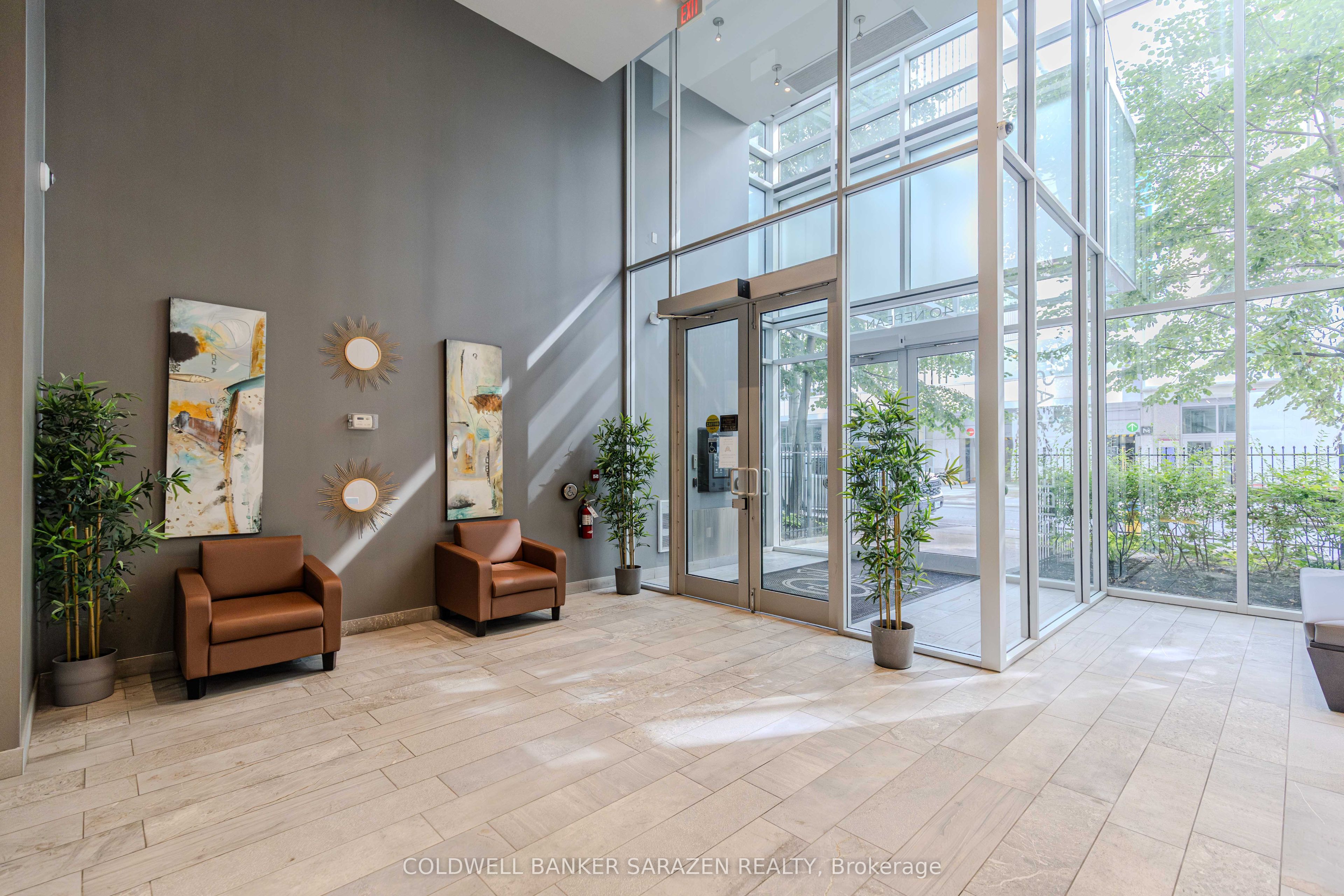 40 Nepean Street 1407, Ottawa Centre, ON K2P 0X5 photo 4