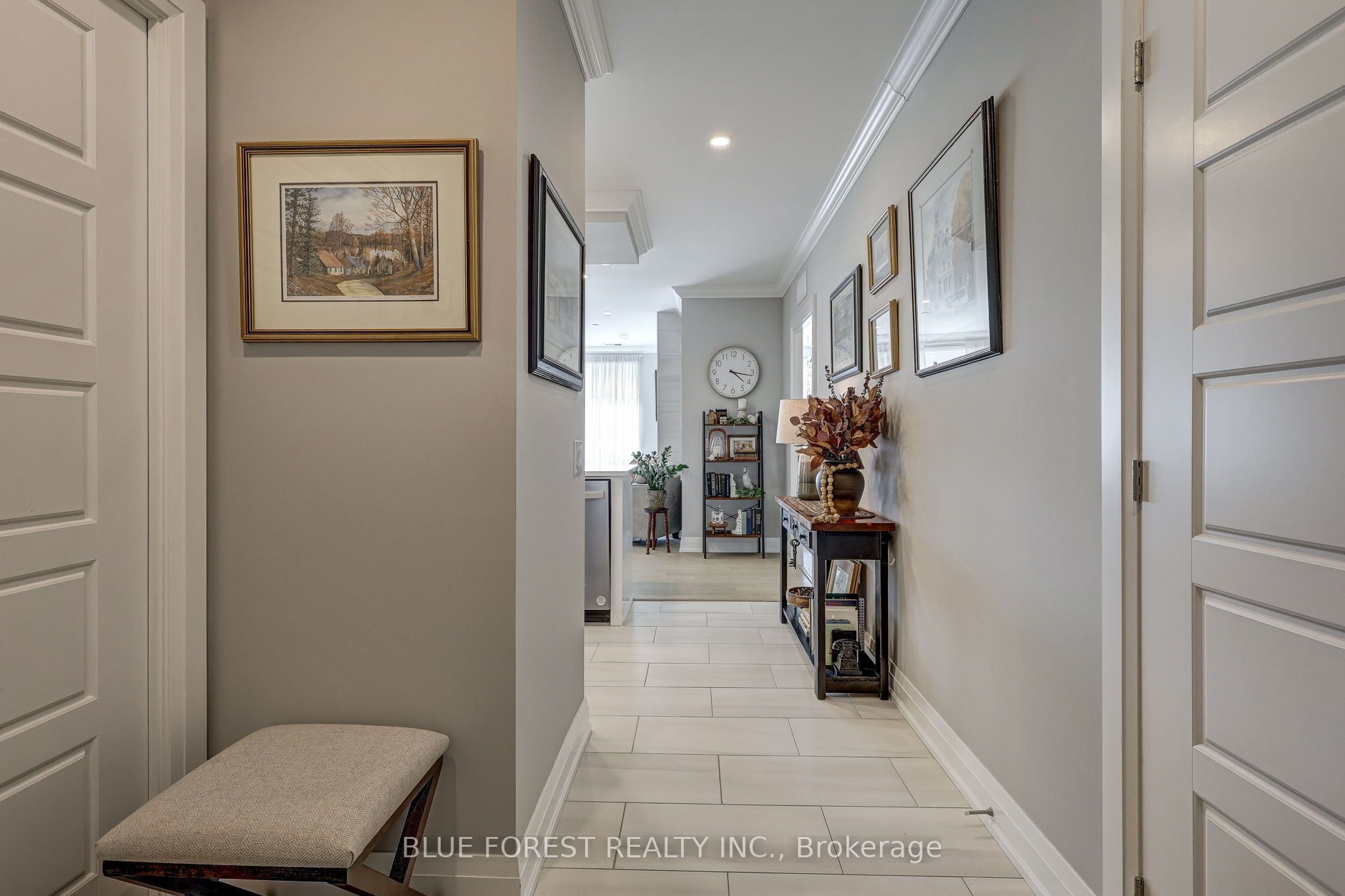 1975 Fountain Grass Drive 105, London South, ON N6K 0M3 photo 5