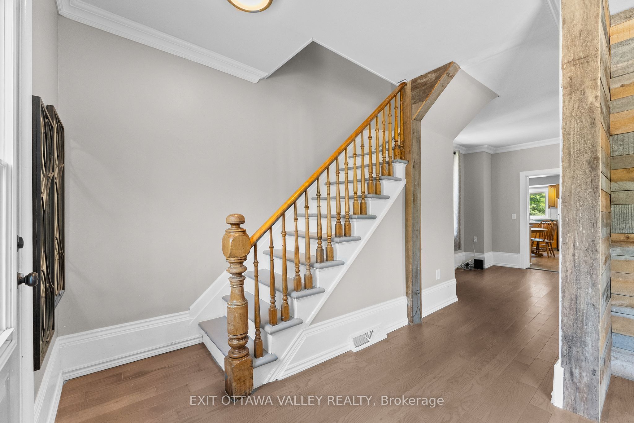 180 Mary Street, Pembroke, ON K8A 5V6 photo 5