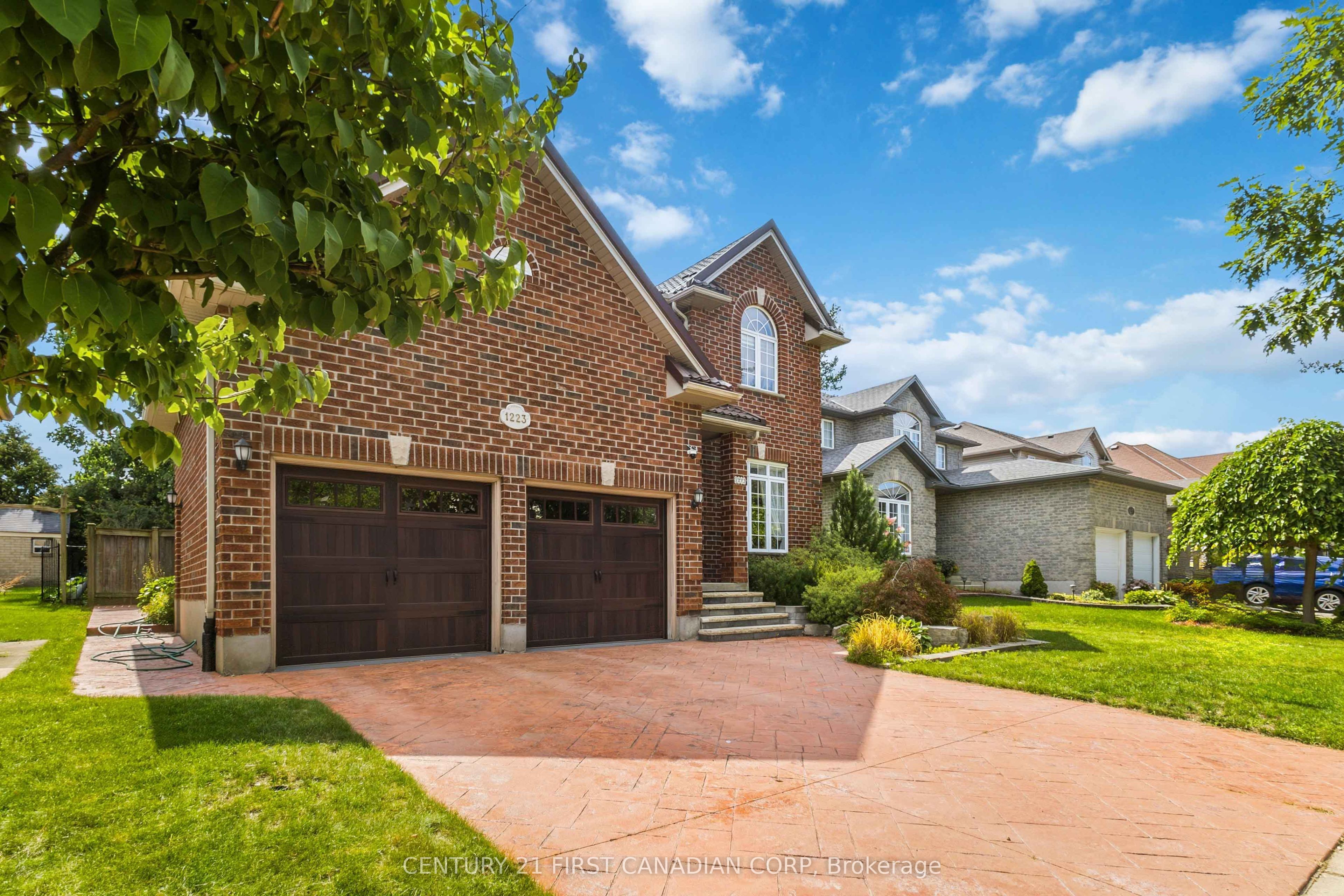 1223 Thornley Street, London South, ON N6K 4V3 photo 4