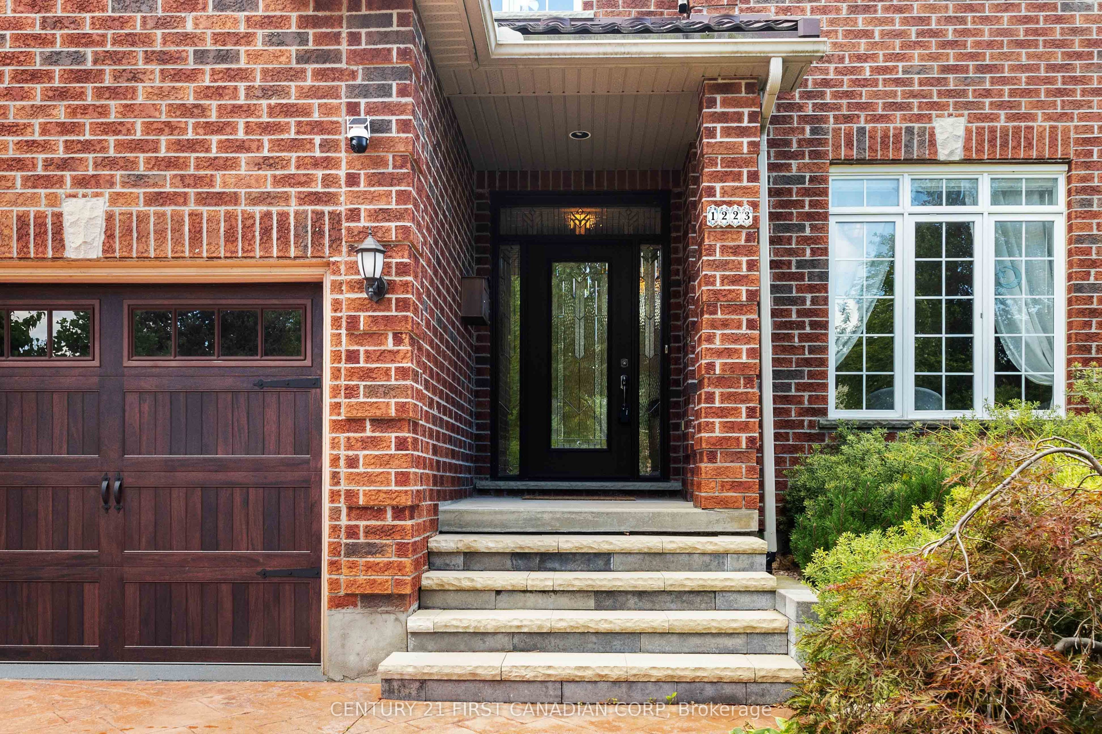 1223 Thornley Street, London South, ON N6K 4V3 photo 5