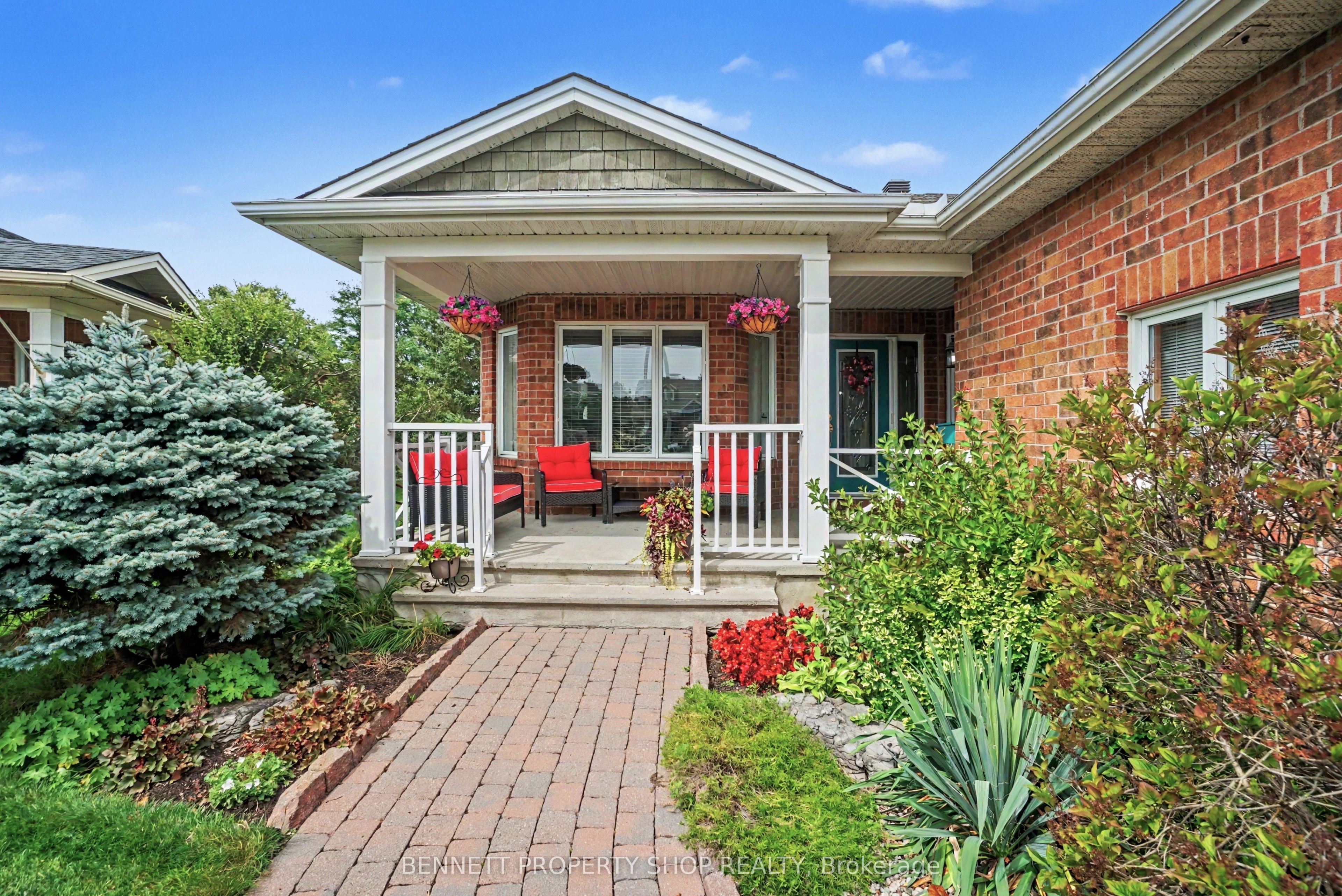 4219 Green Gables Lane, Blossom Park - Airport and Area, ON K1V 1W8 photo 2