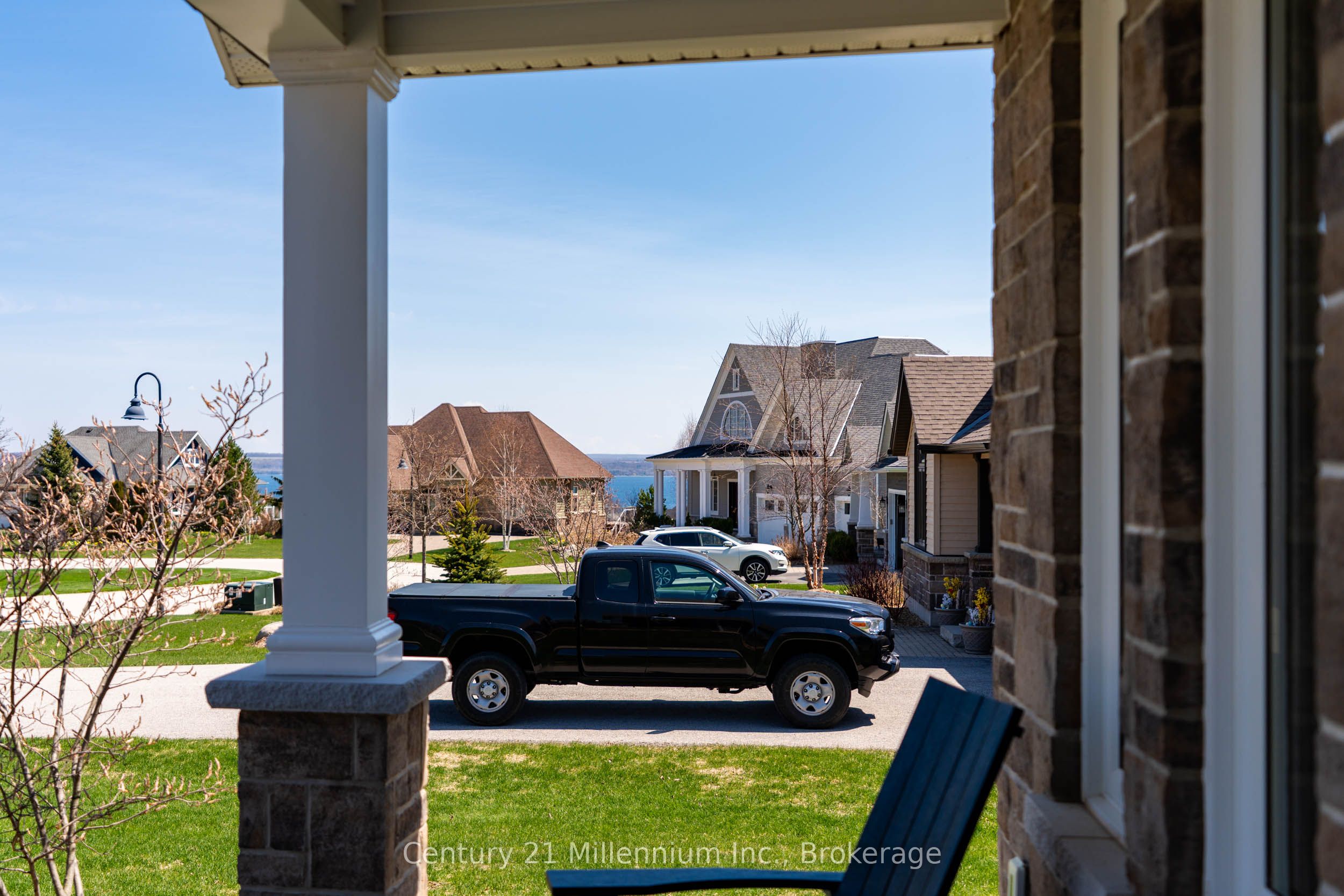 401 Algoma Crescent, Georgian Bluffs, ON N0H 1S0 photo 5