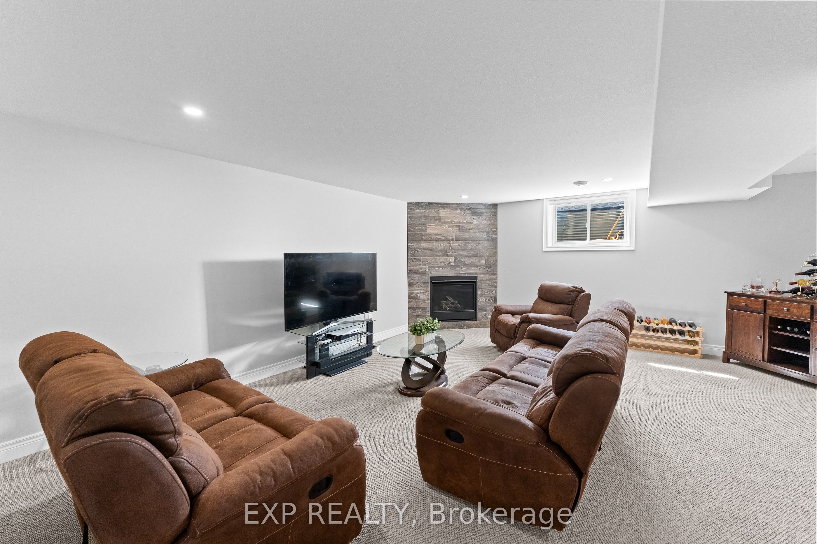 747 Gaiser Road, Welland, ON L3C 0E4 photo 5