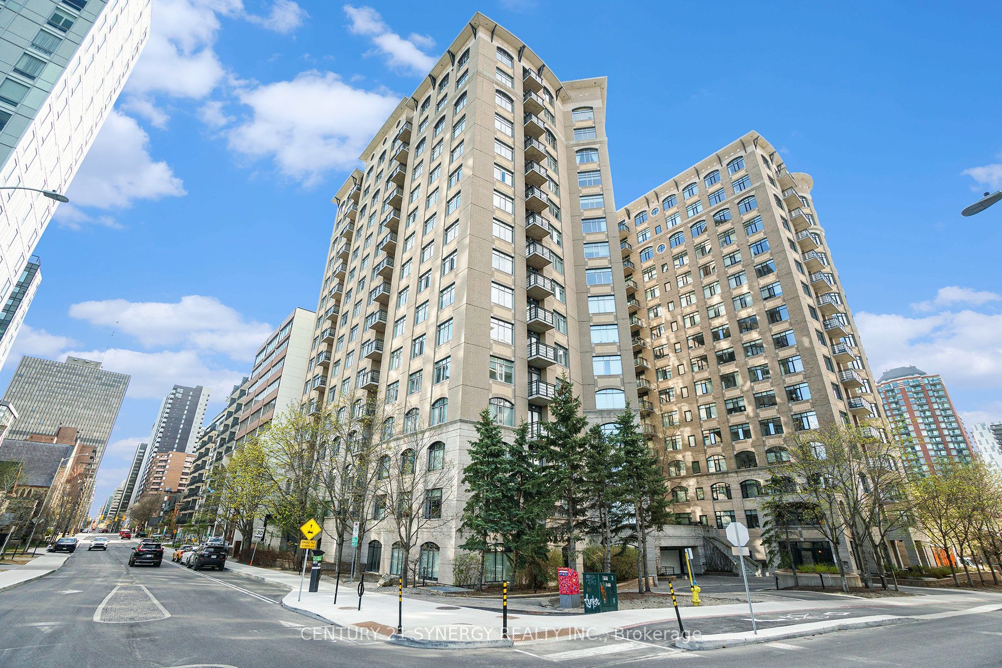 85 Bronson Avenue 1105, Ottawa Centre, ON K1R 6G7 photo 3