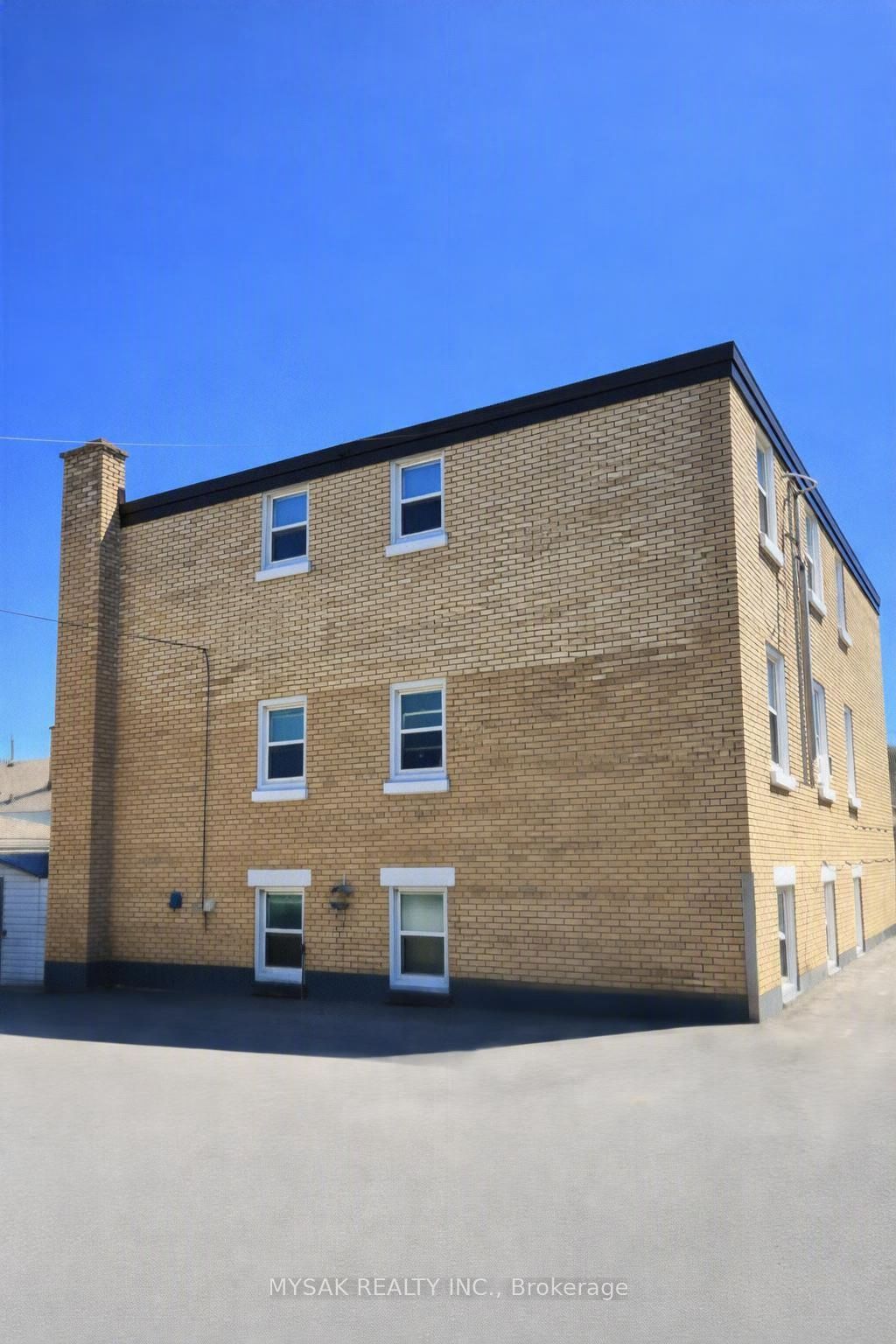 15 Wauchope Avenue, Cambridge, ON N1R 1A6 photo 2