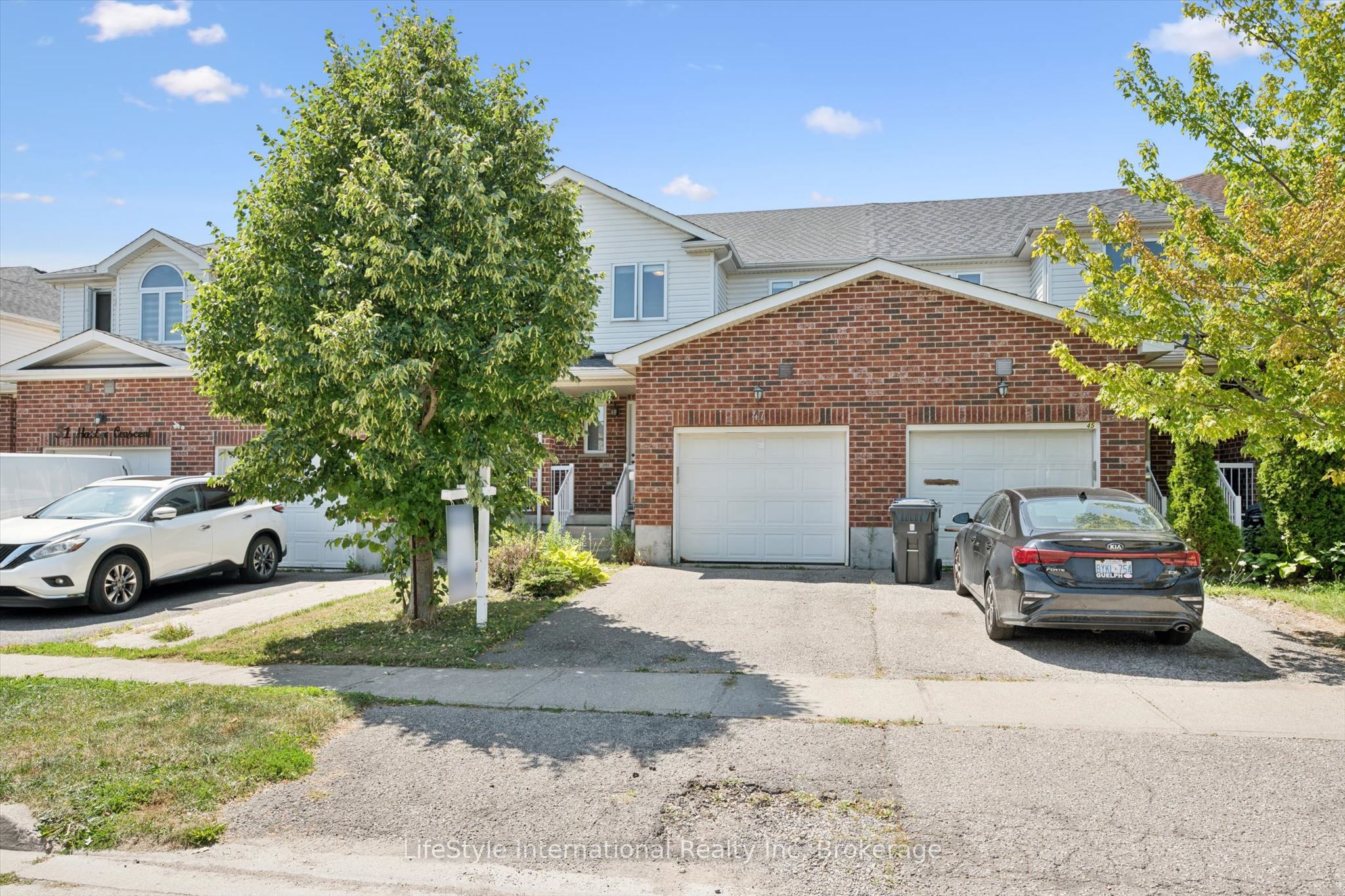 47 HASLER Crescent, Guelph, ON N1L 1A2 photo 3