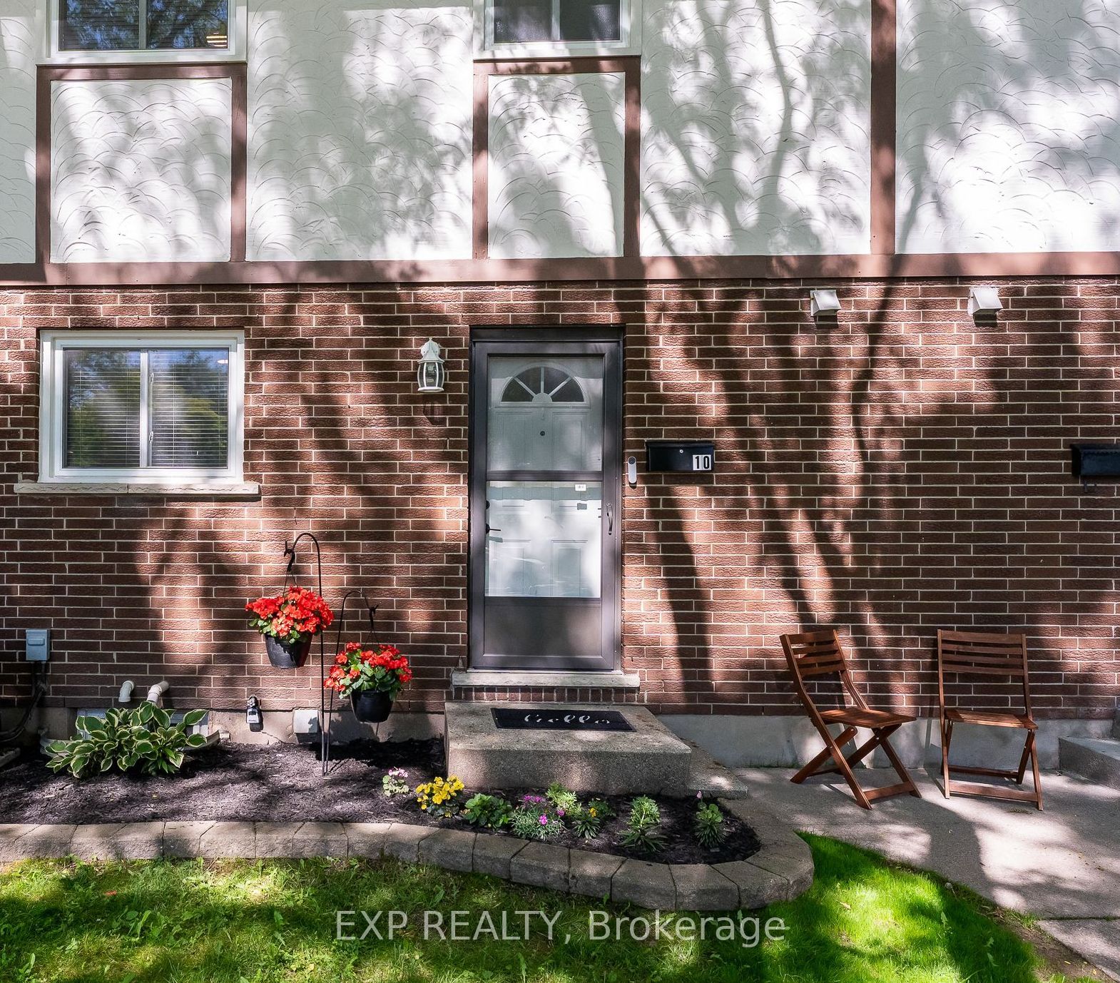 3322 Addison Avenue 10, Niagara Falls, ON L2J 3L1