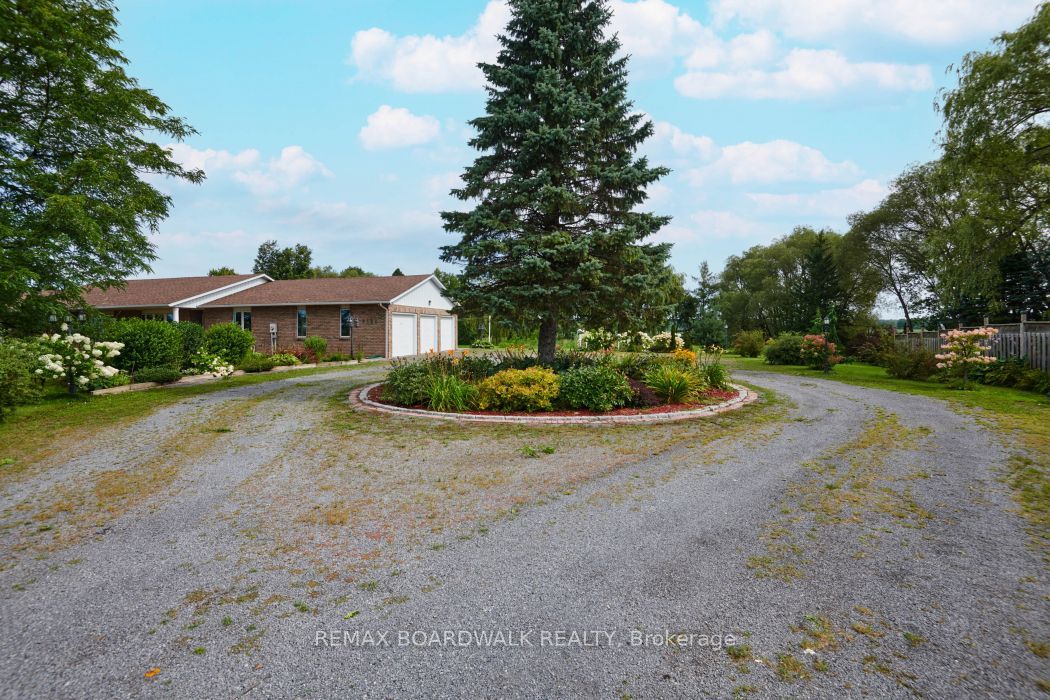 3382 Carp Road, Carp - Huntley Ward, ON K0A 1L0