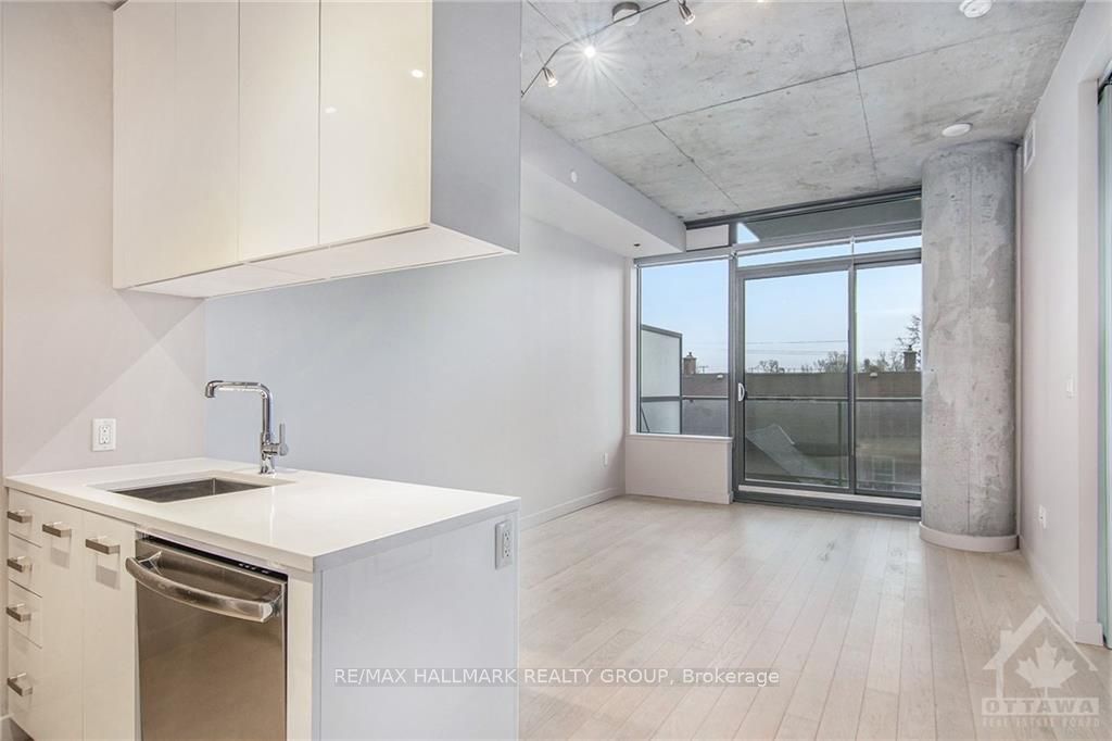 224 LYON Street 404, Ottawa Centre, ON K1R 0C1 photo 2