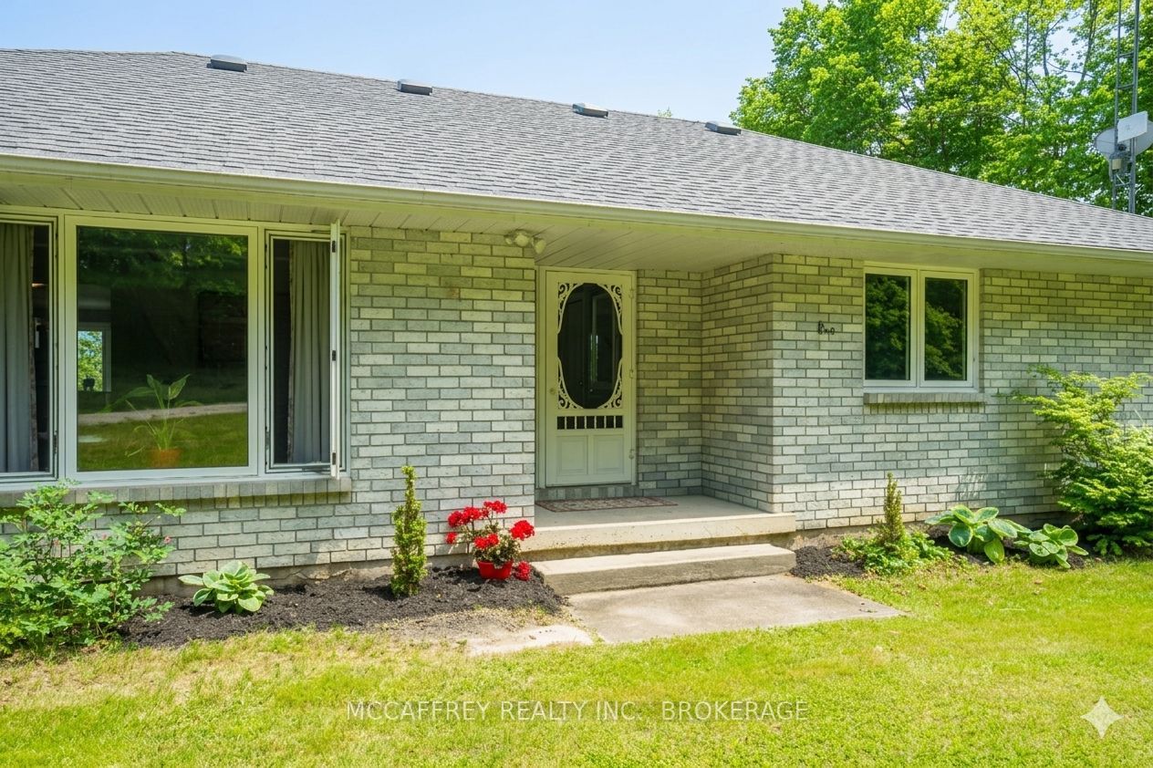 51 Luffman Road, Tweed, ON K0K 2L0 photo 2