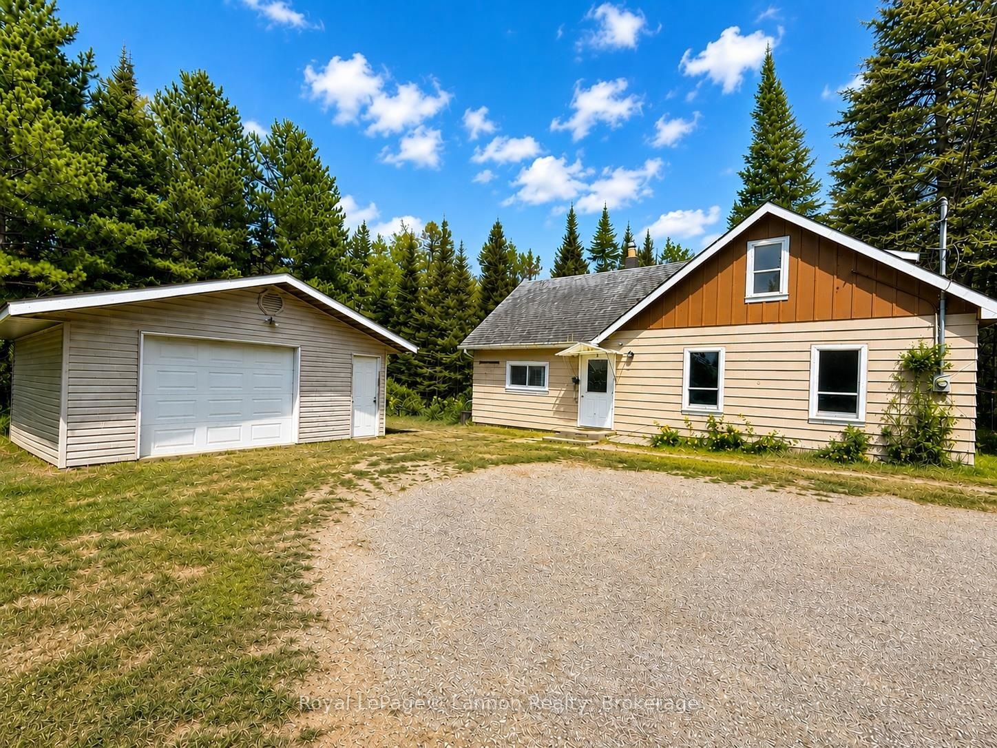 170 Hazelwood Drive, Thunder Bay, ON P7G 1Y4 photo 2