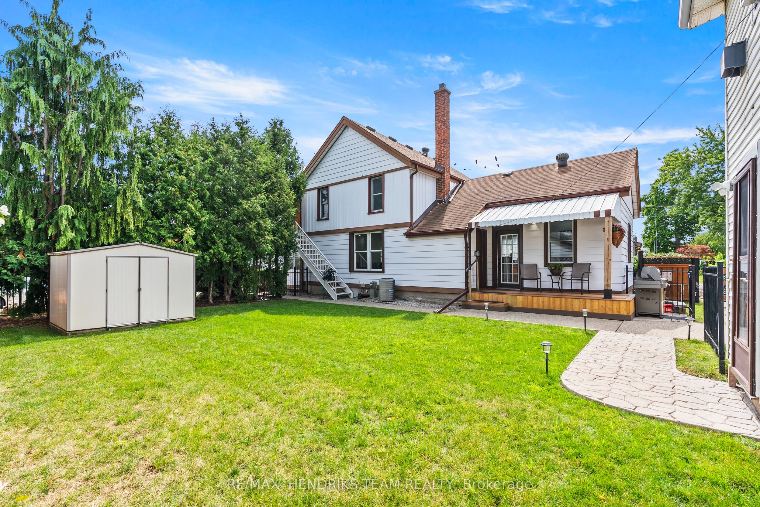 85 Pine Street S, Thorold, ON L2V 3L8 photo 5
