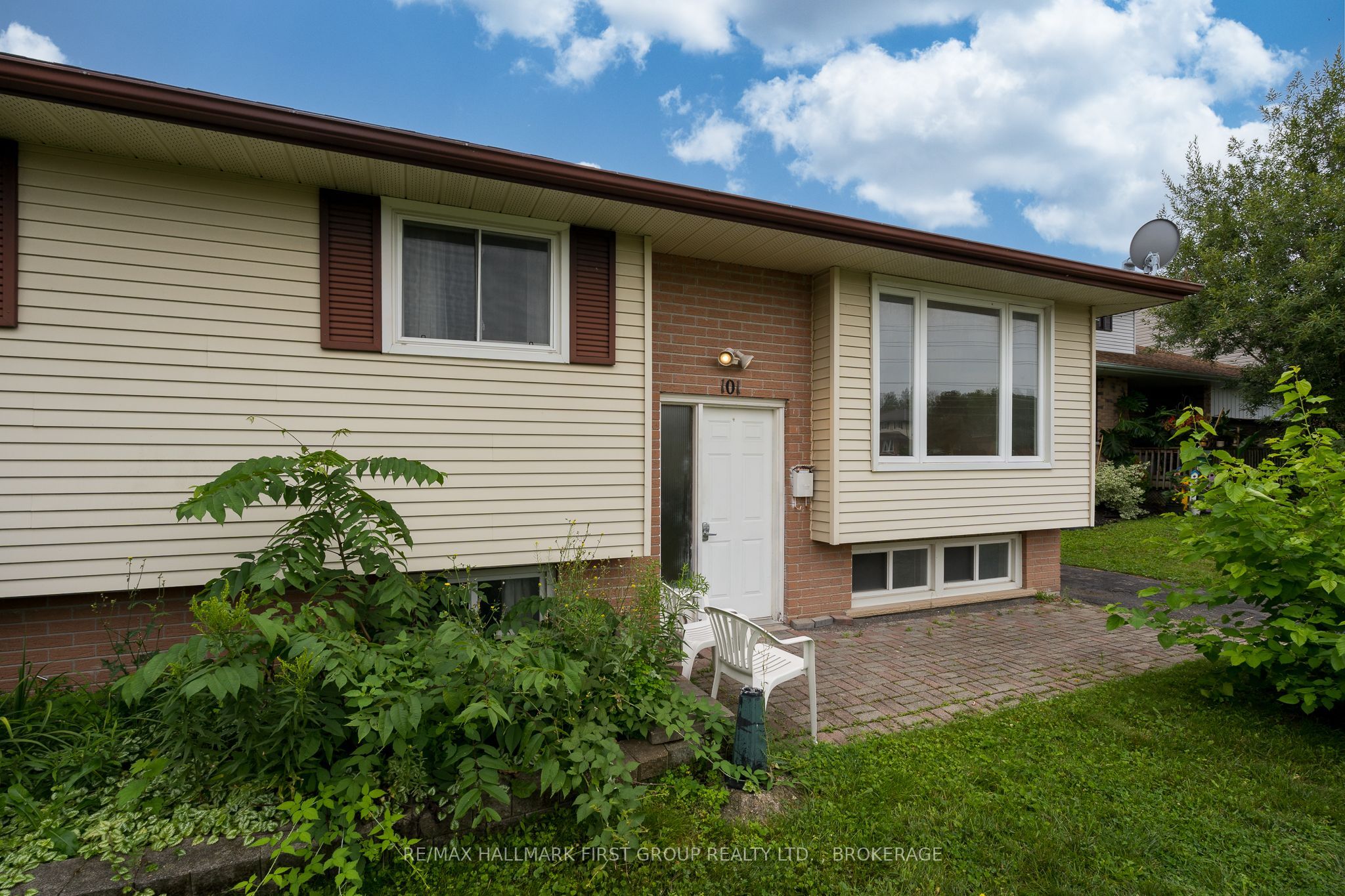 101 Cascade Boulevard, Belleville, ON K8P 4X5 photo 5