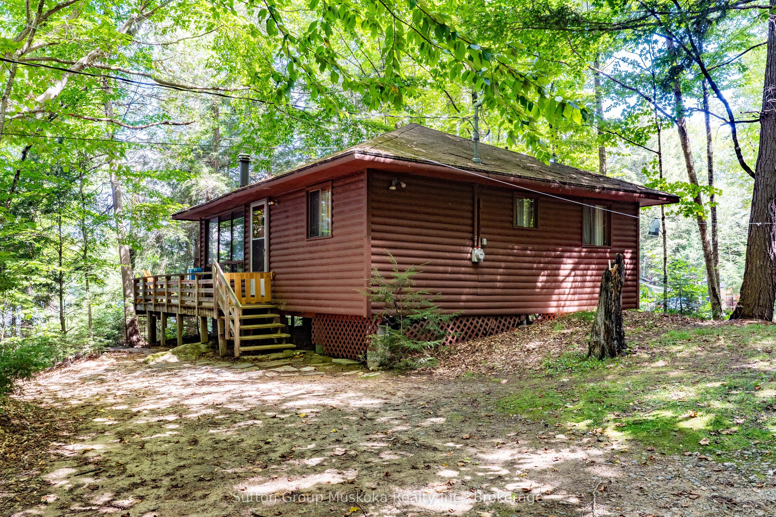 1131 - A West Camp Lake Road, Lake of Bays, ON P0A 1H0 photo 2