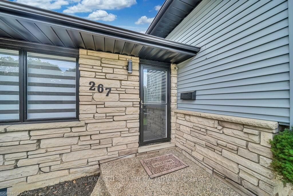 267 Erb Street E, Waterloo, ON N2J 1N6 photo 3