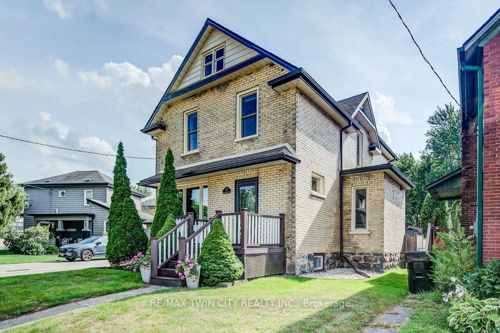 12 Queen Mary Street, Wilmot, ON N3A 2C2 photo 2
