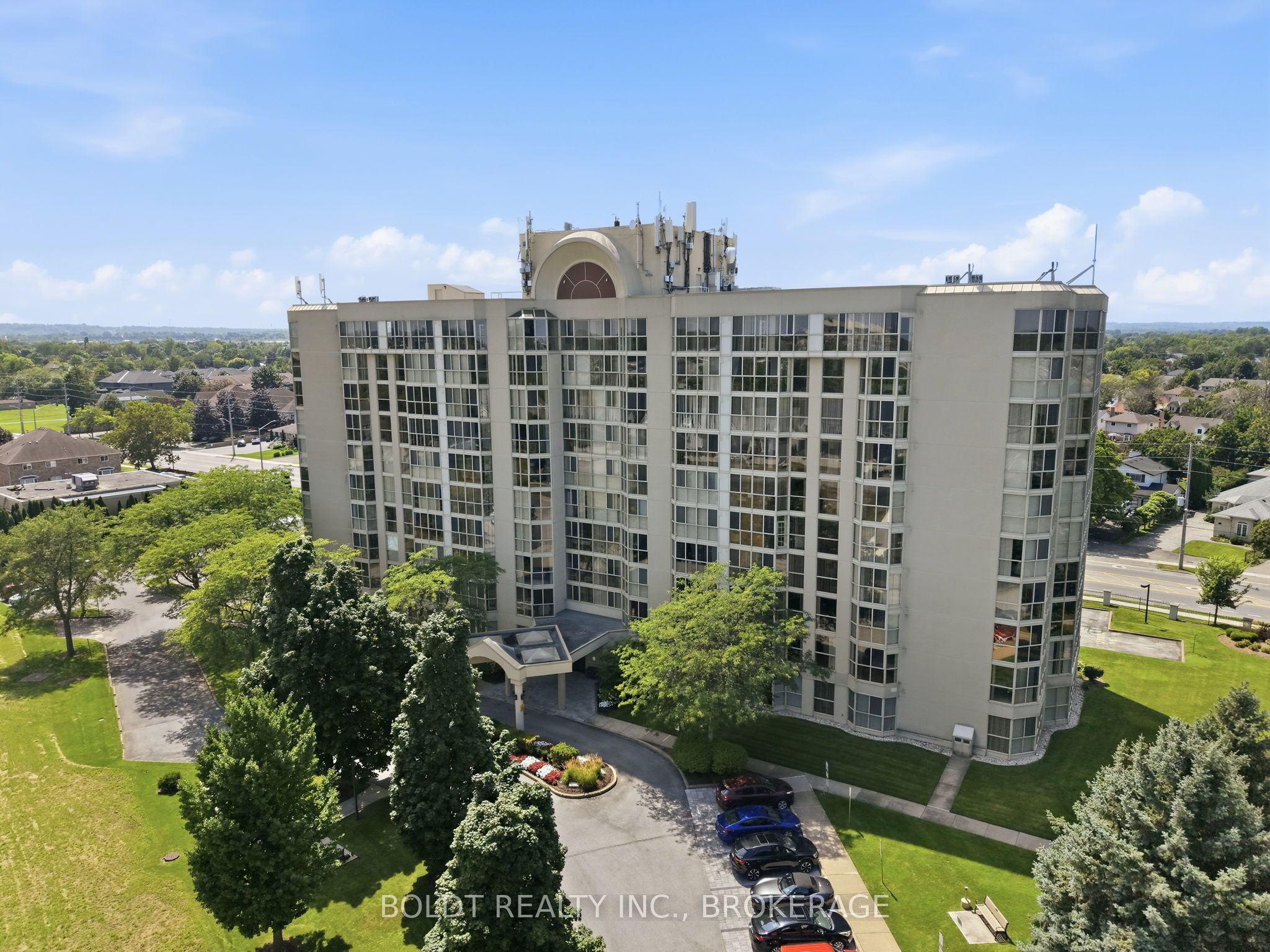 162 Martindale Road 306, St. Catharines, ON L2S 3S4