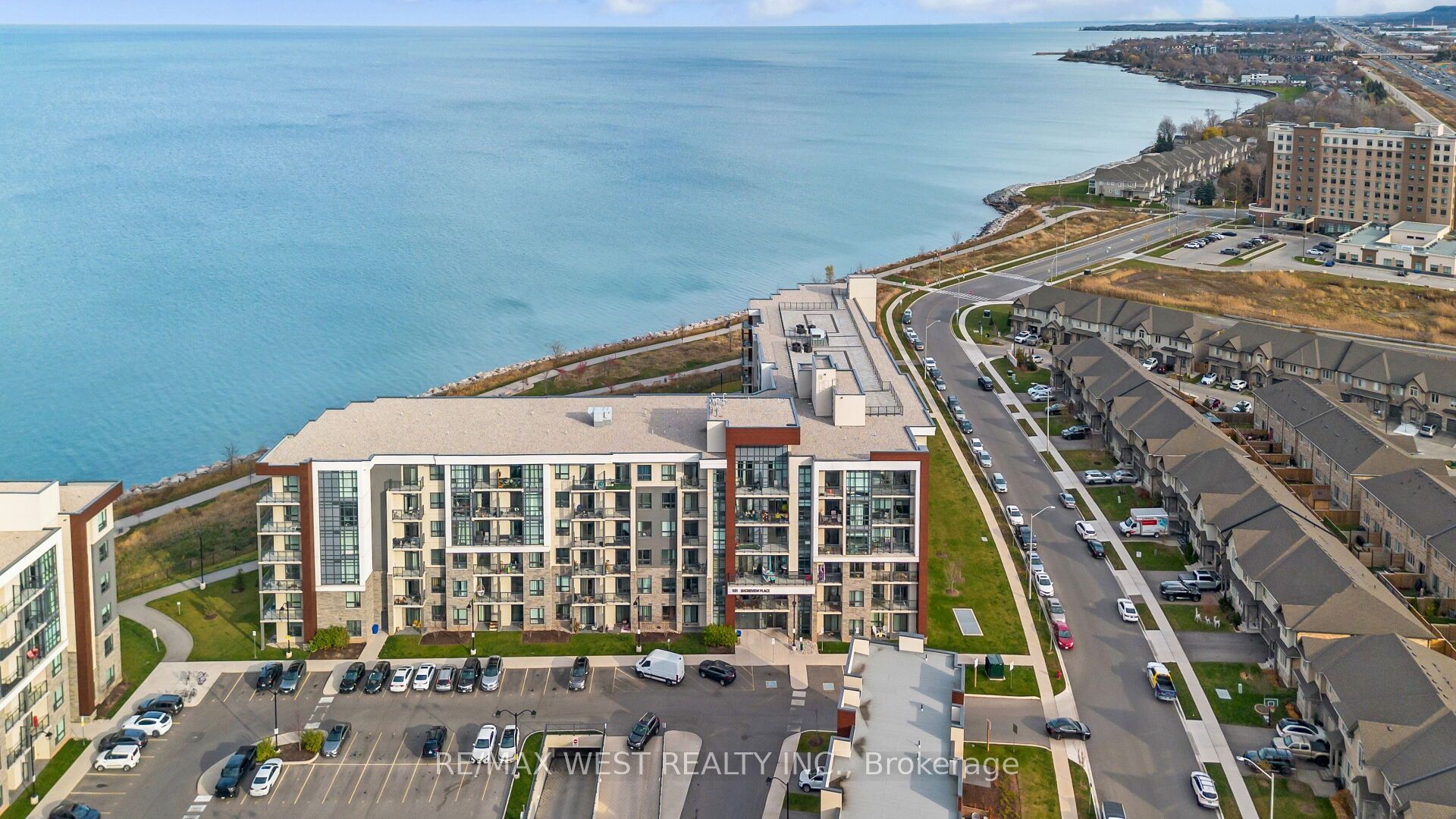 101 Shoreview Place 131, Hamilton, ON L8E 0K2