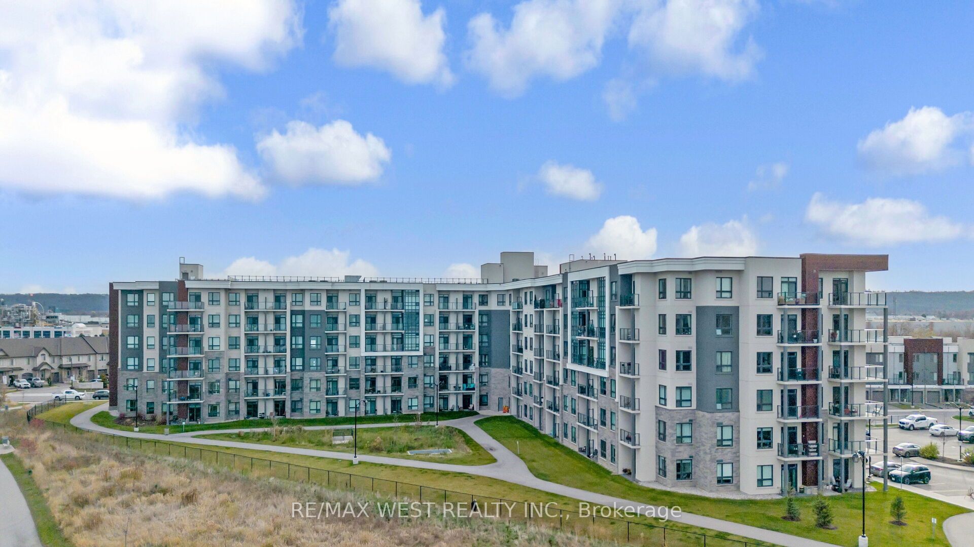 101 Shoreview Place 131, Hamilton, ON L8E 0K2 photo 2