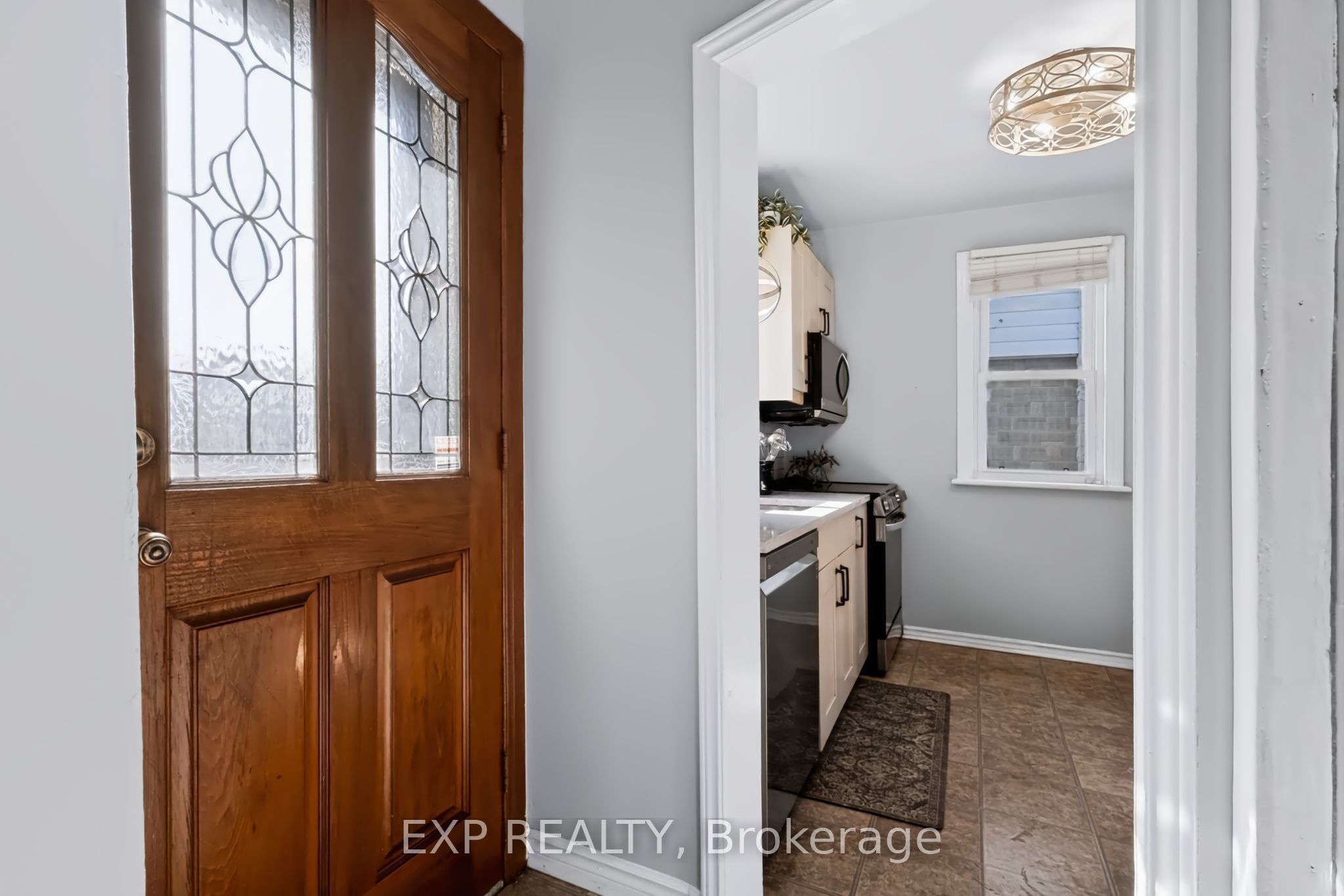 164 Charlotte Street, Hamilton, ON L8K 4V4 photo 5