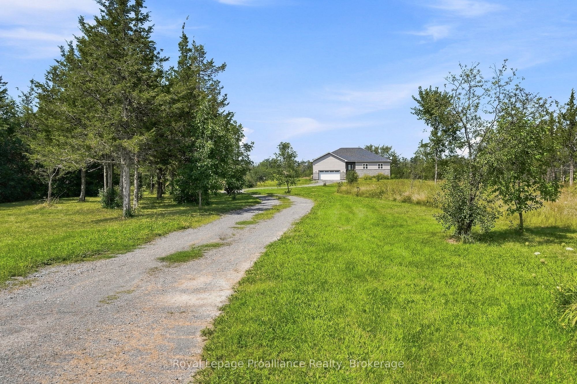 402 Black Road, Prince Edward County, ON K0K 1W0