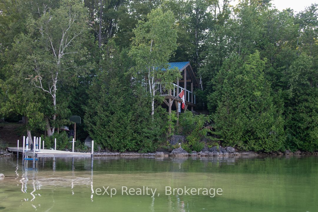 99 Teddy Bear Lane, South Bruce Peninsula, ON N0H 2T0 photo 2