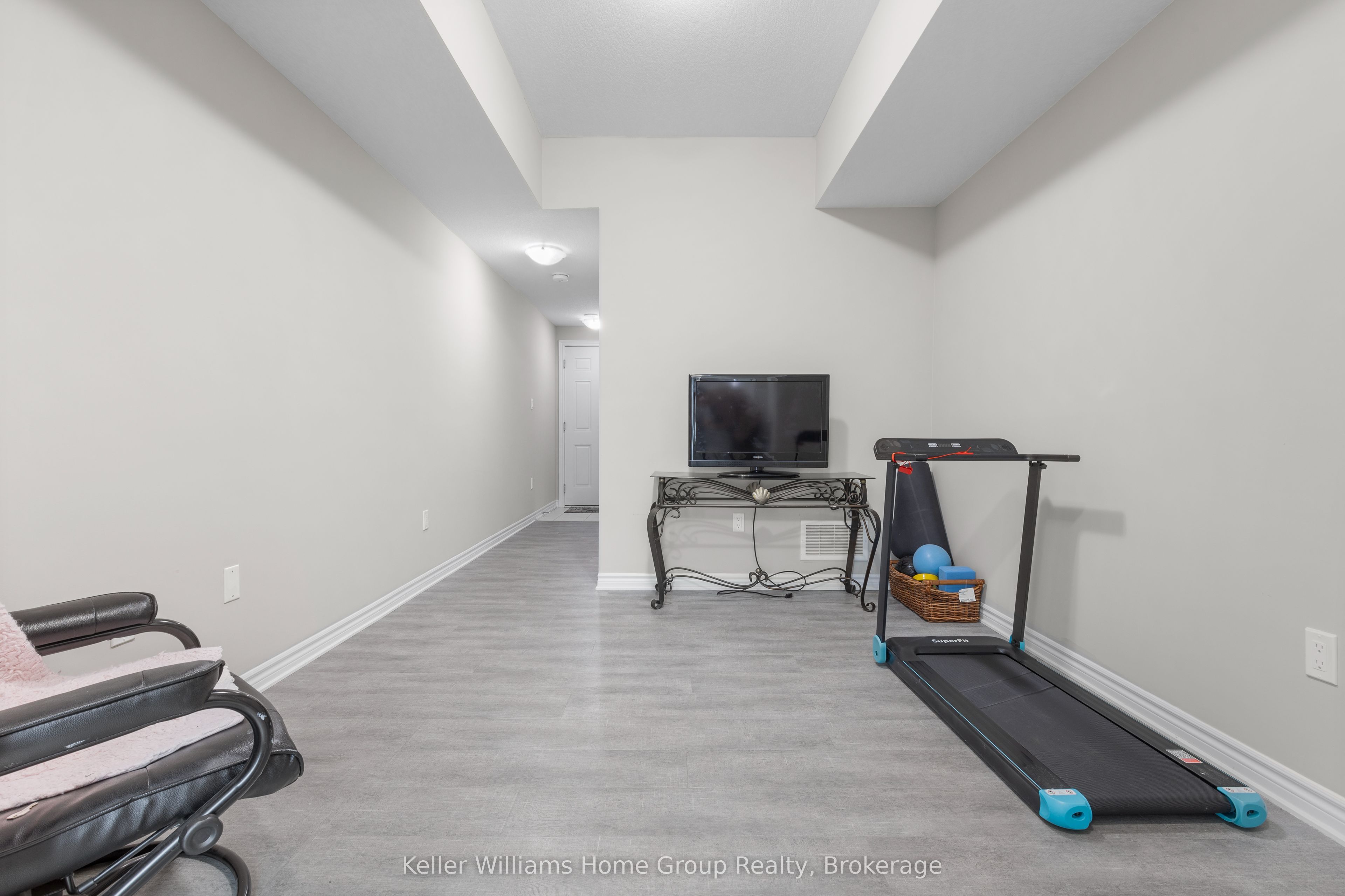 107 Westra Drive 35, Guelph, ON N1K 0A5 photo 3