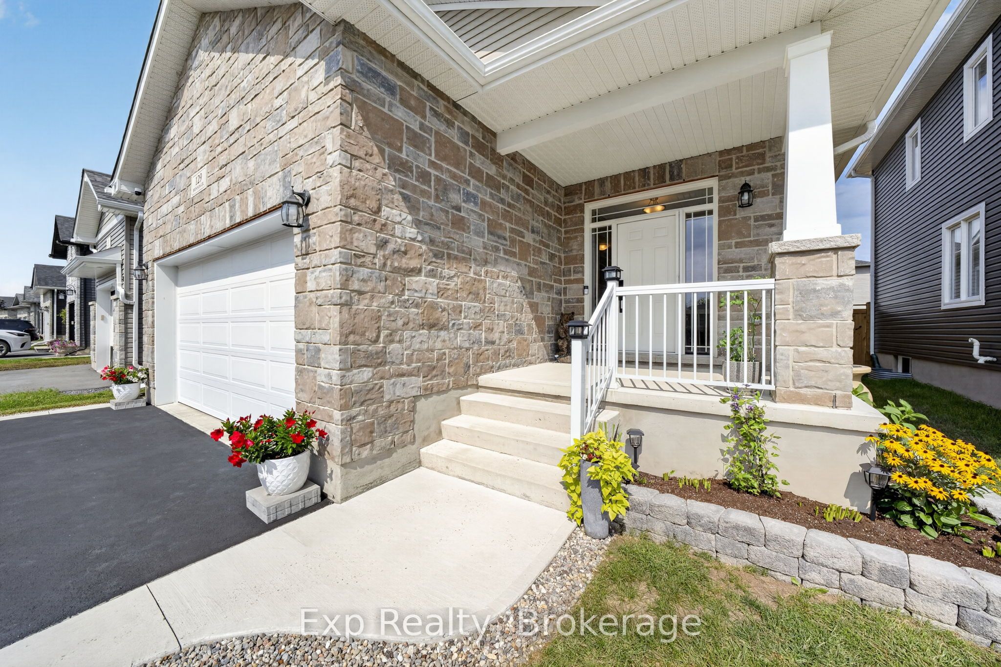 129 Brennan Crescent, Loyalist, ON K0H 2H0 photo 3