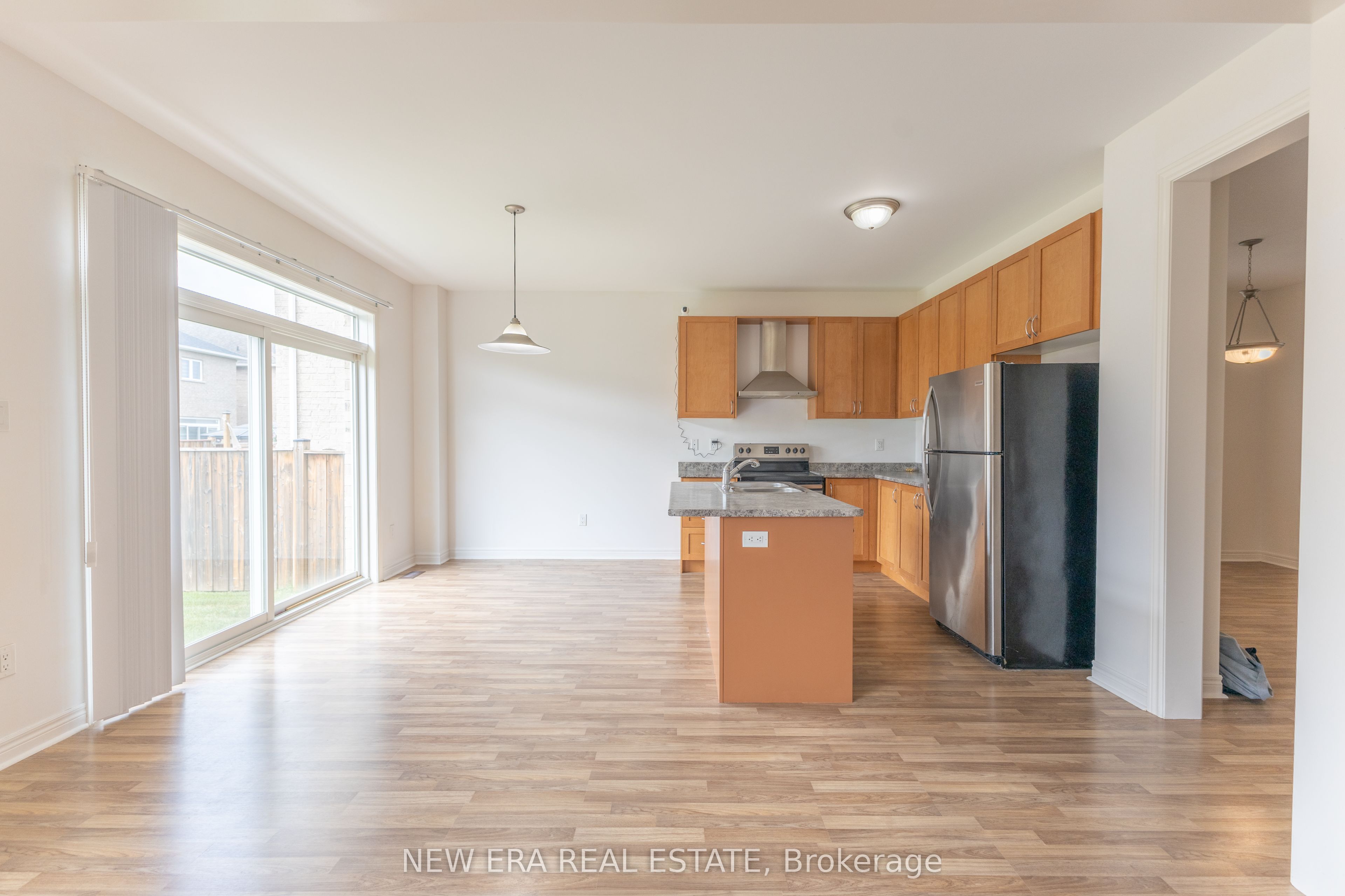 77 Barlow Place, Brant, ON N3L 0H1 photo 3