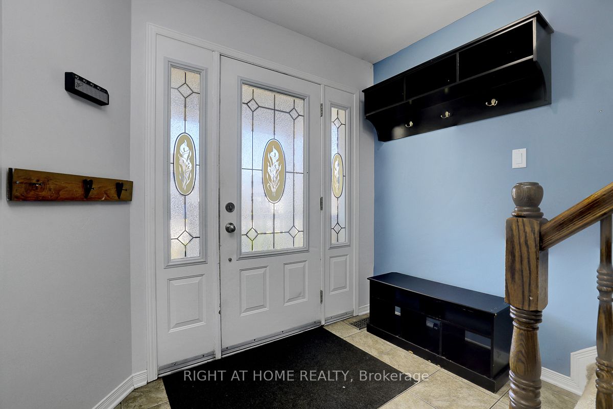 70 Frieday Street, Arnprior, ON K7S 0A6 photo 2