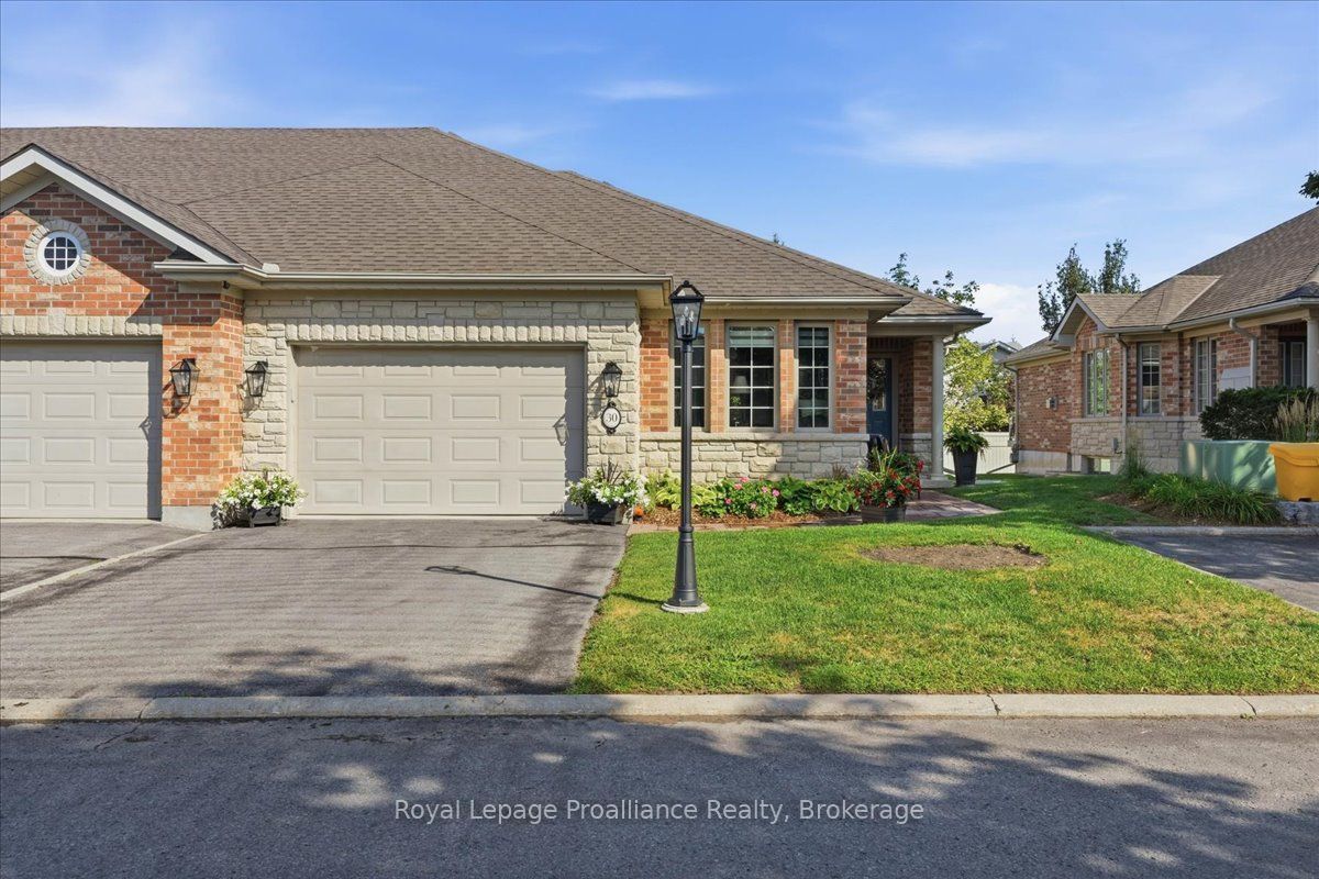 35 Heartwood Drive 30, Belleville, ON K8P 5M2 photo 3